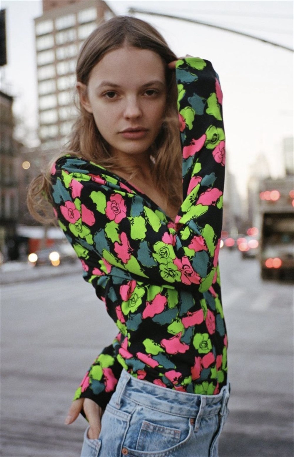 Orjinal marka çiçek desenli body