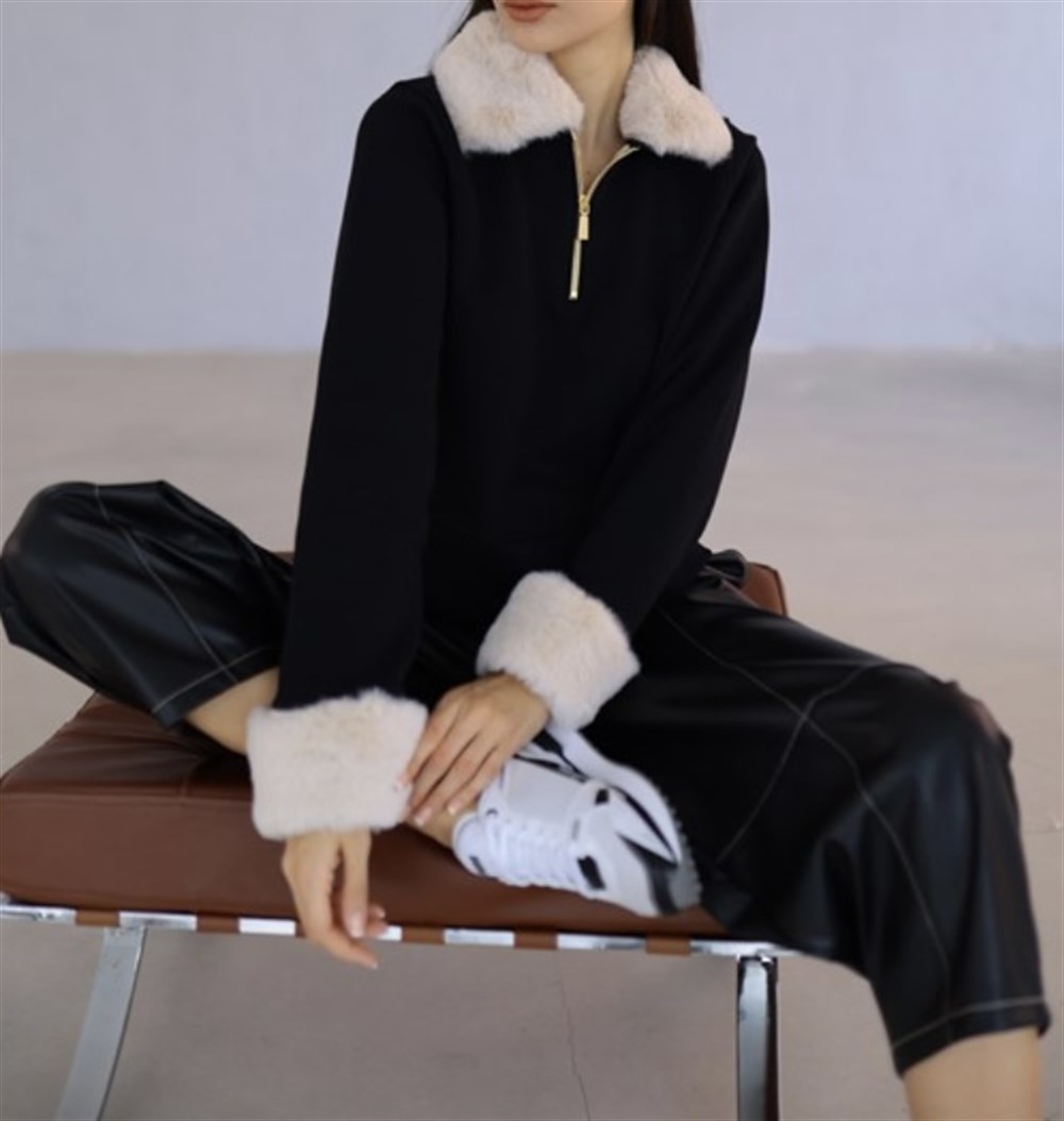 Orjinal marka yaka ve kol peluş siyah sweat