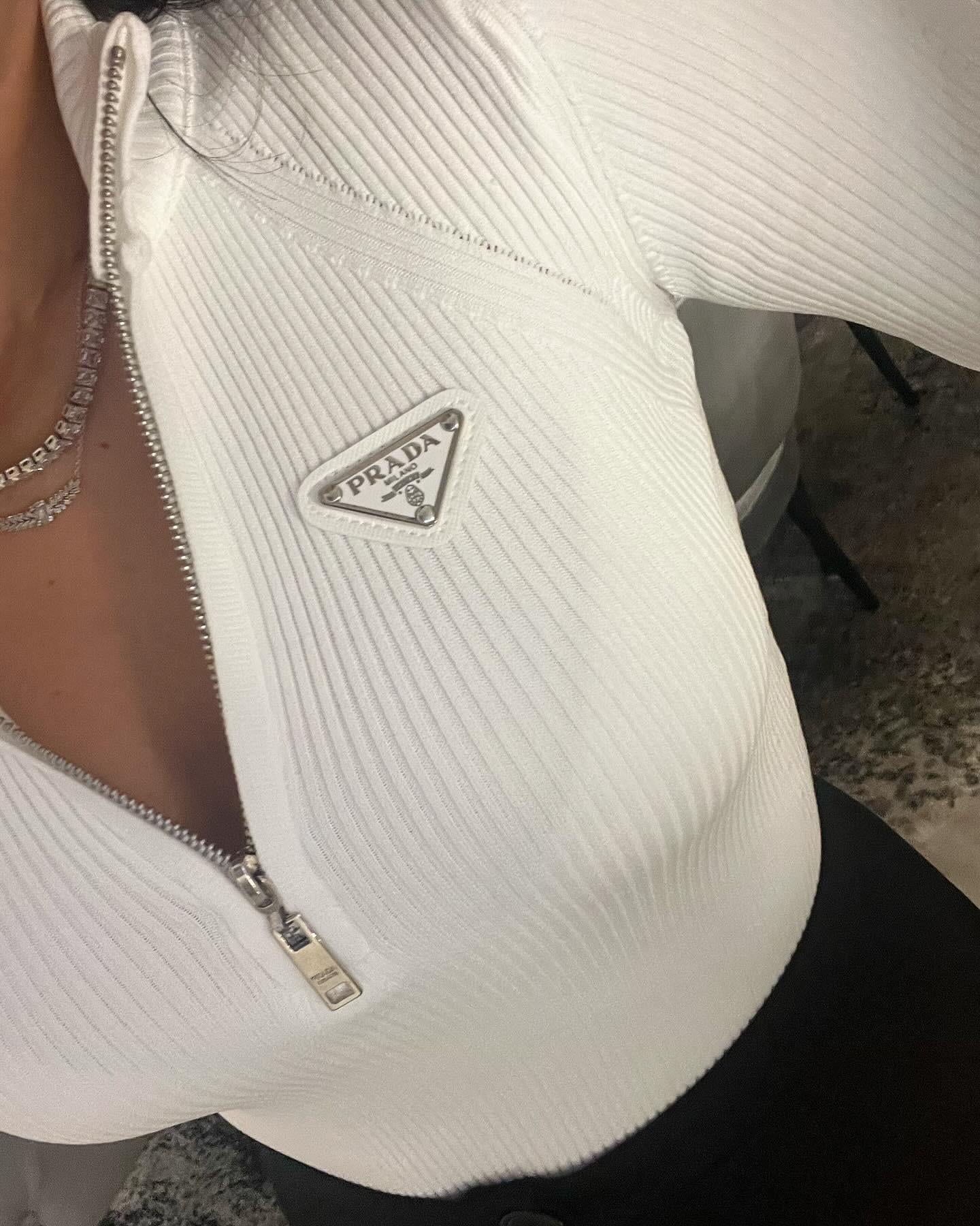 PRDA FERMUARLI BEYAZ TRİKO