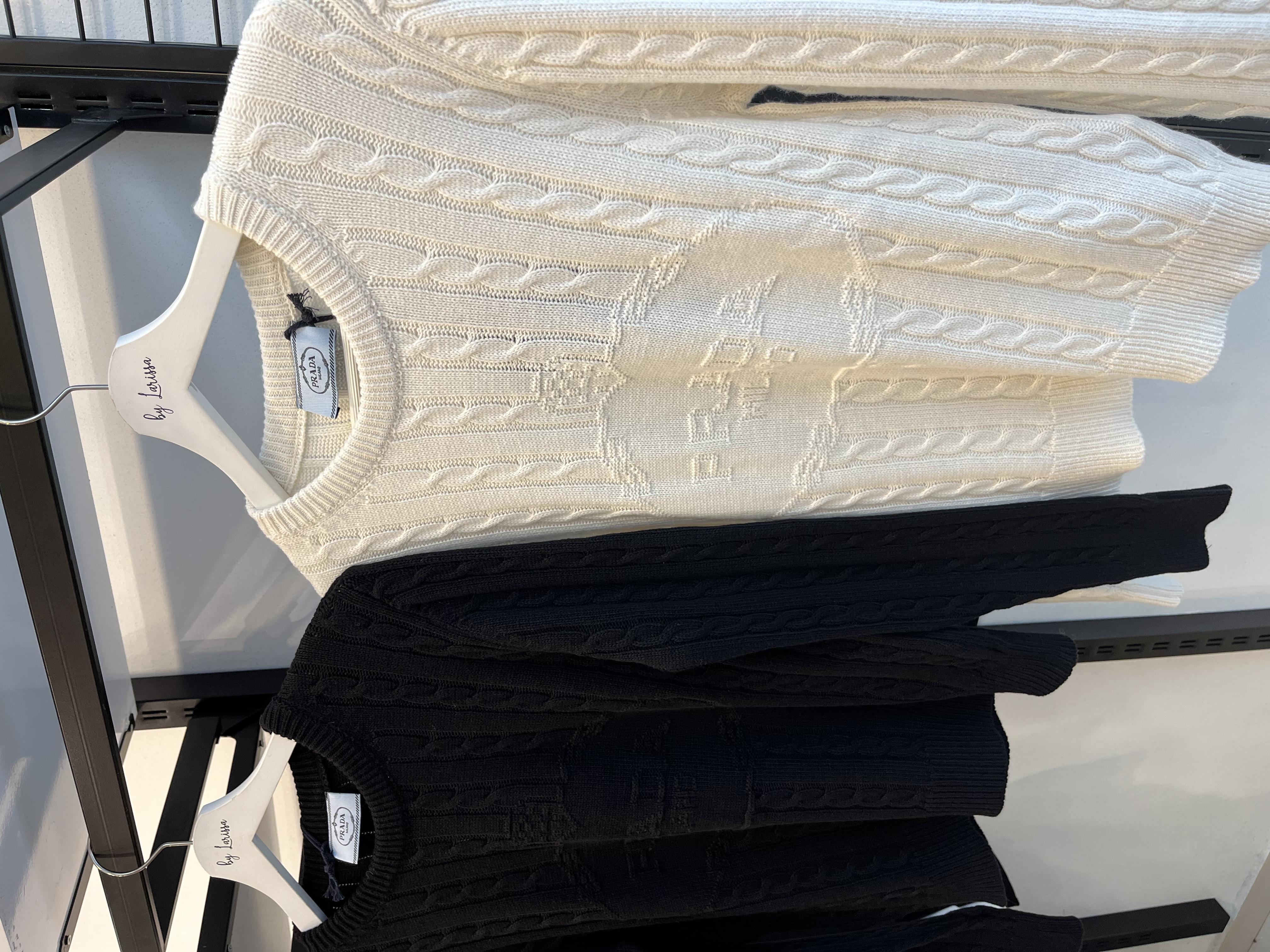 Prda kırık beyaz triko 