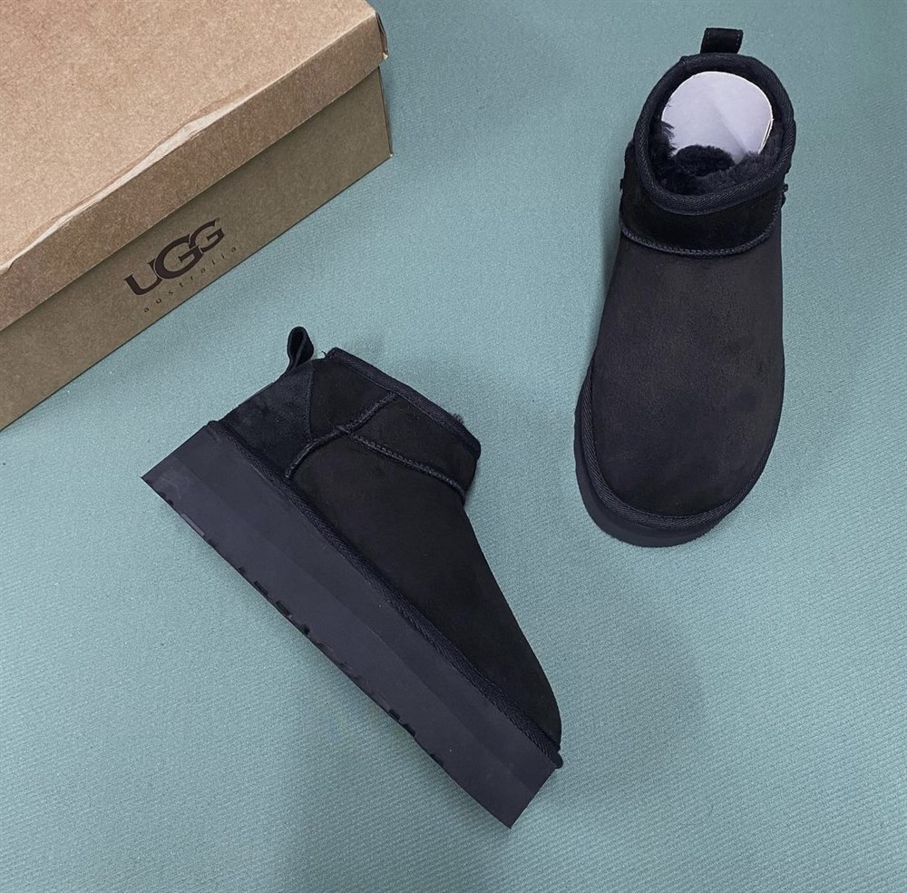 SİYAH PLATFORMLU UGG