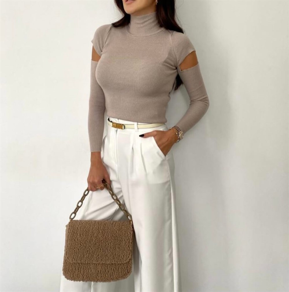 Taş Omzu Kesik Triko