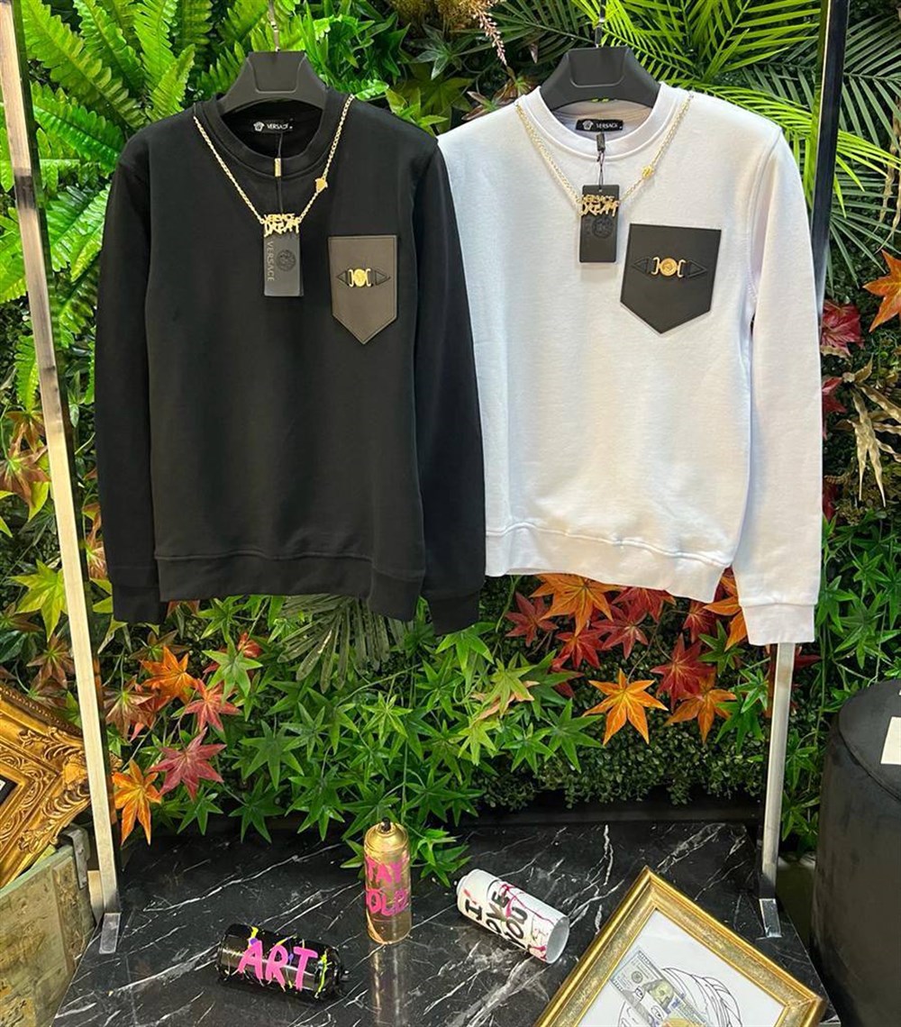 VERSACE ZİNCİR DETAYLI BEYAZ SWEATSHİRT 