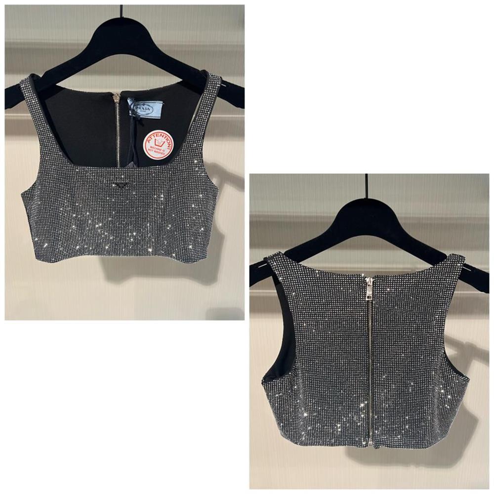 Yeni prada crop top