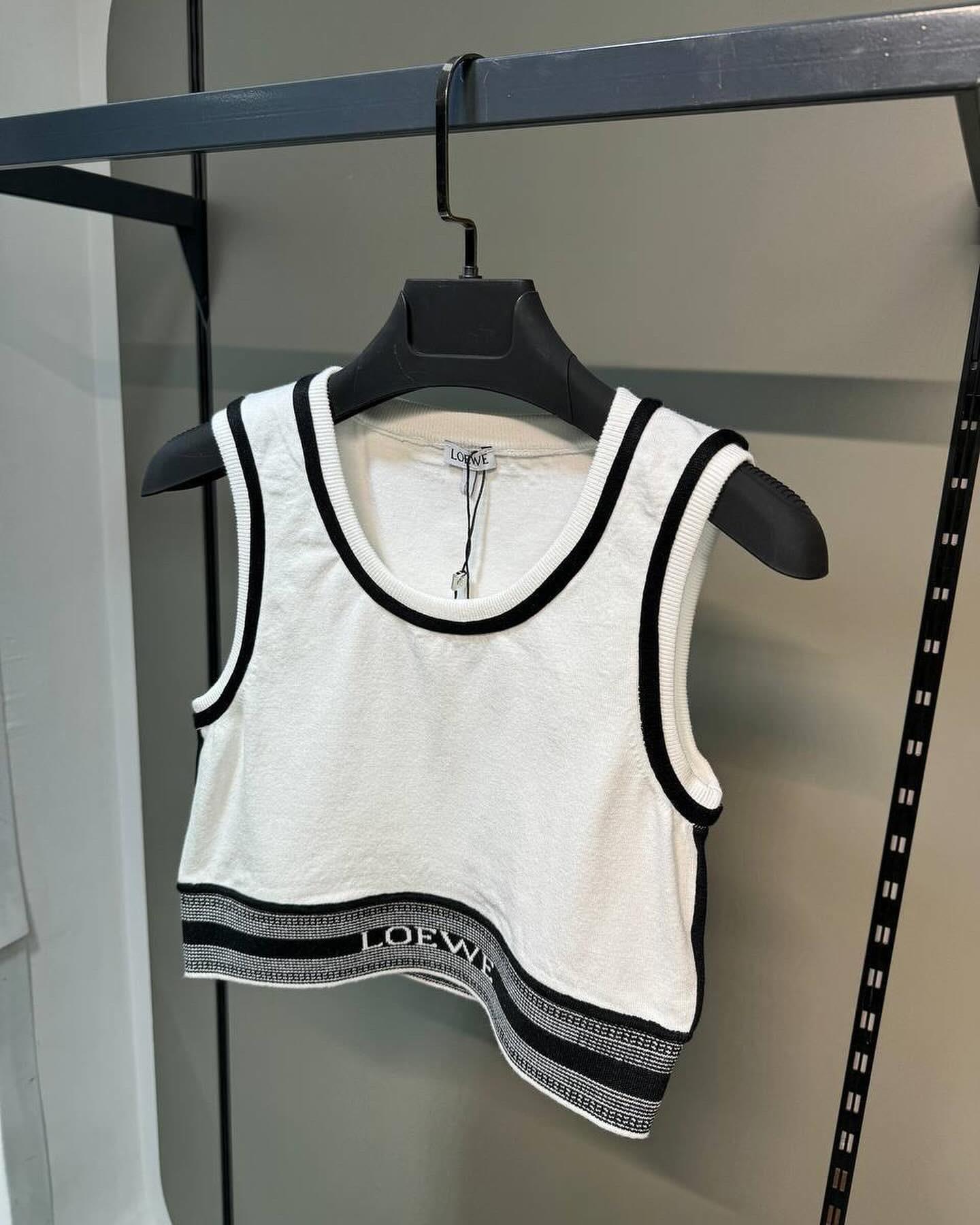 YENİ SEZON LOEWE CROP TOP