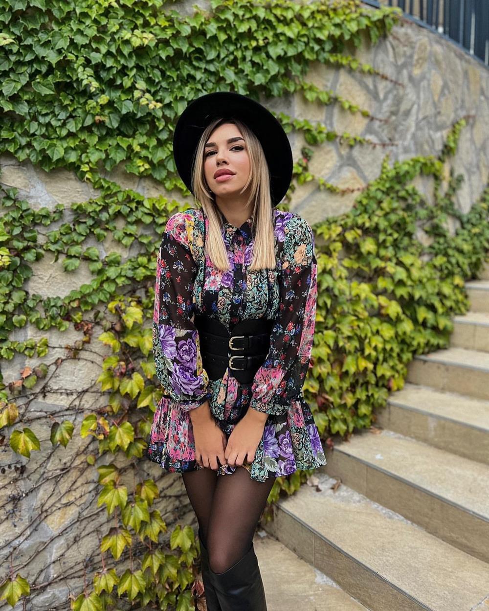 ZR ÇİÇEKLİ ELBİSE