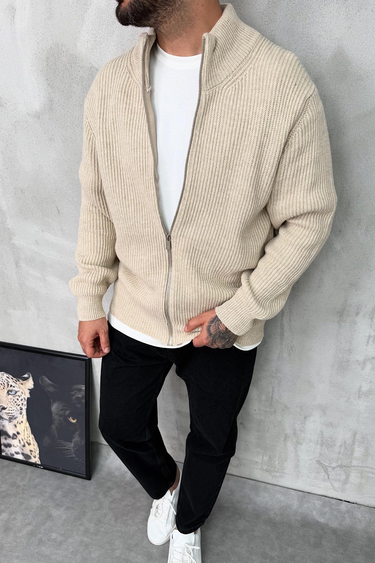 Bej Fermuarlı Triko Hırka