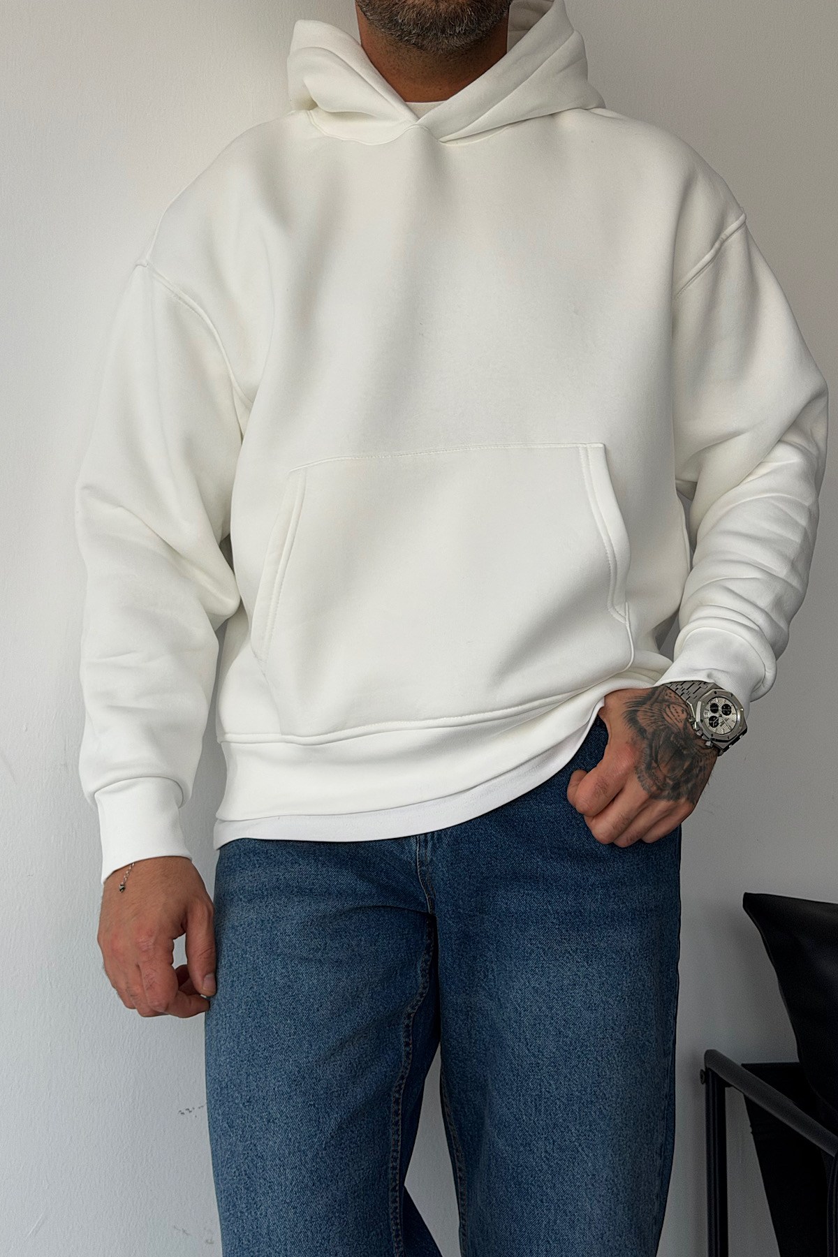 Beyaz Basic Kapşonlu Sweatshirt
