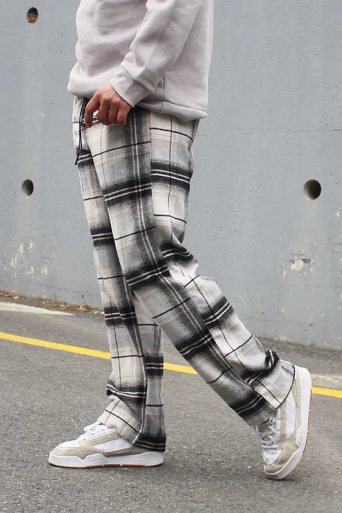 Gri Beyaz Ekose Pantalon