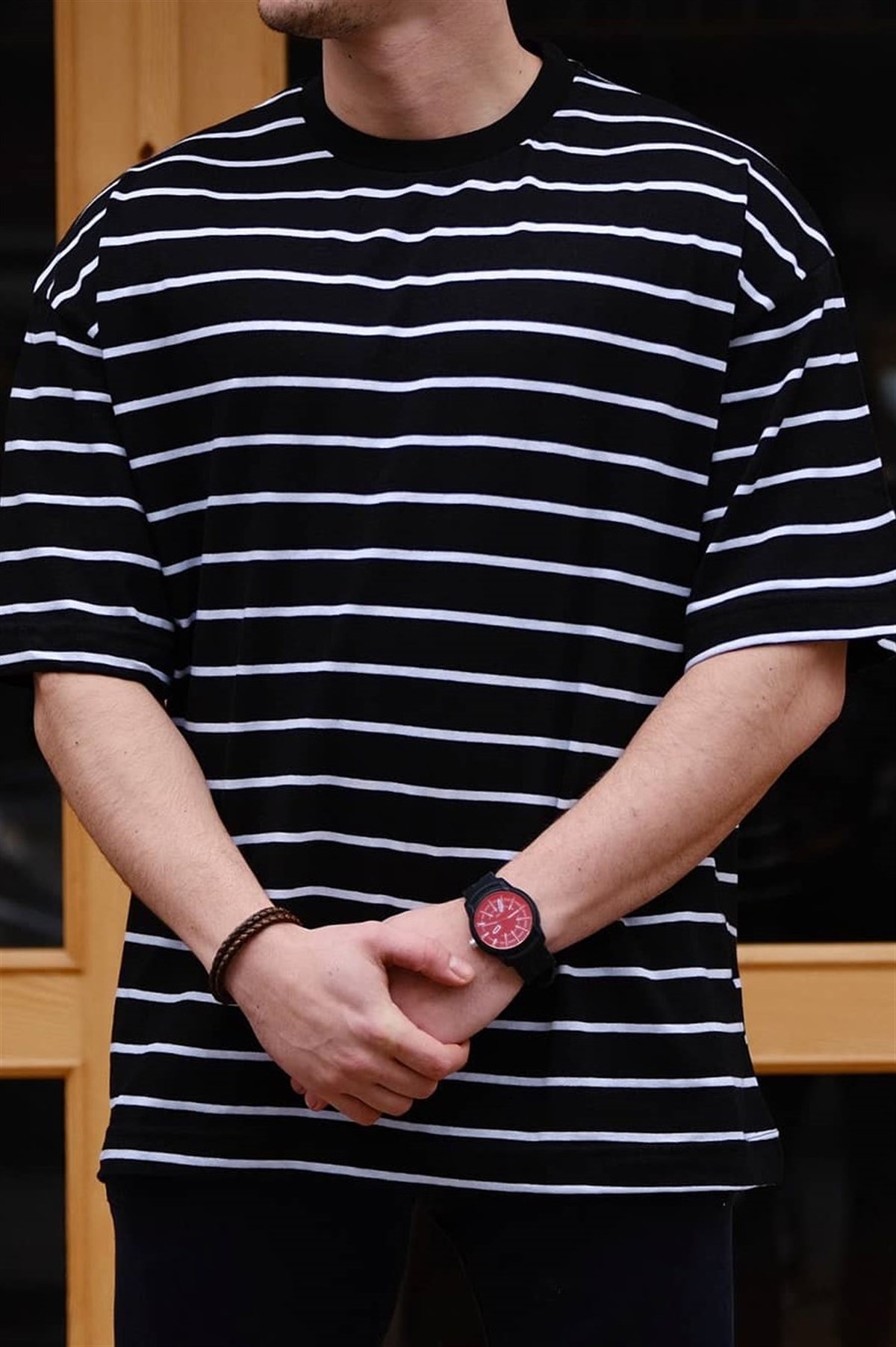 Oversize Beyaz Çizgili T-Shirt Siyah