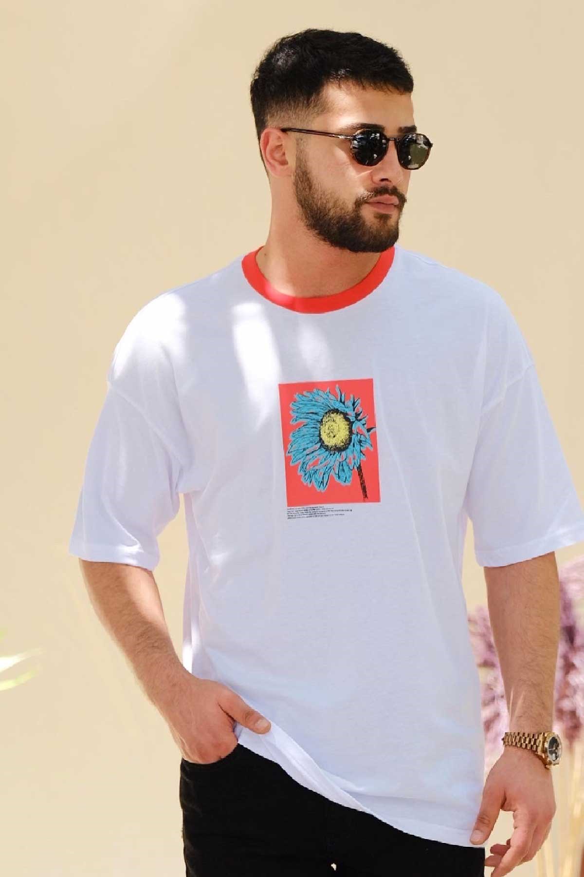 Oversize Beyaz Flower T-Shirt