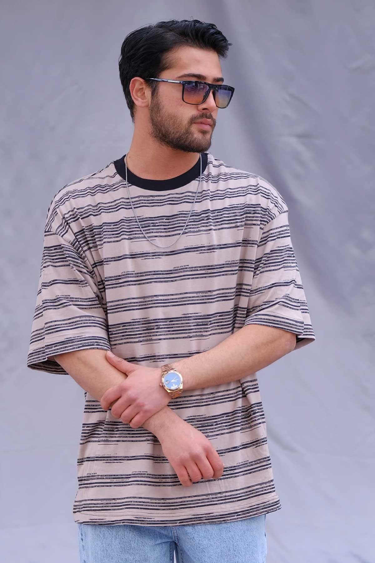 Oversize Çizgili T-Shirt