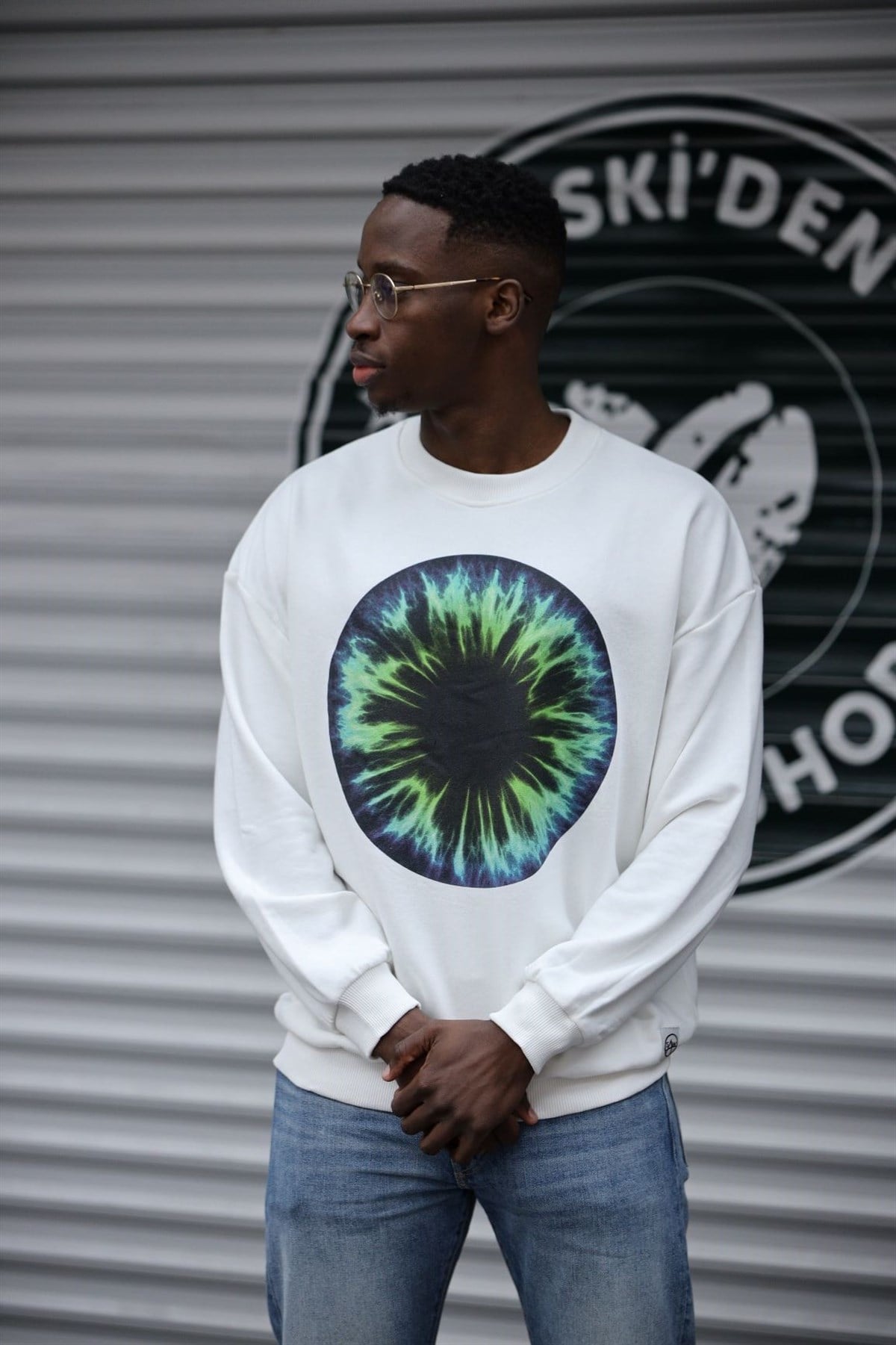 OVERSIZE GÖZ BASKILI SWEATSHIRT BEYAZ