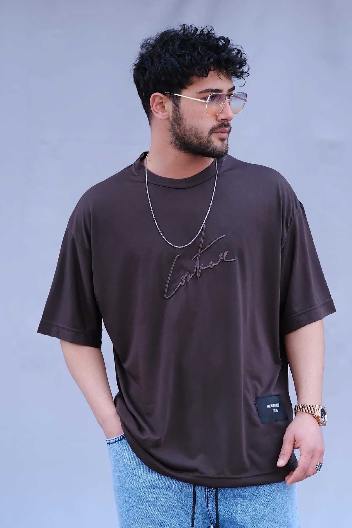 Oversize Nakış İşlemeli T-Shirt
