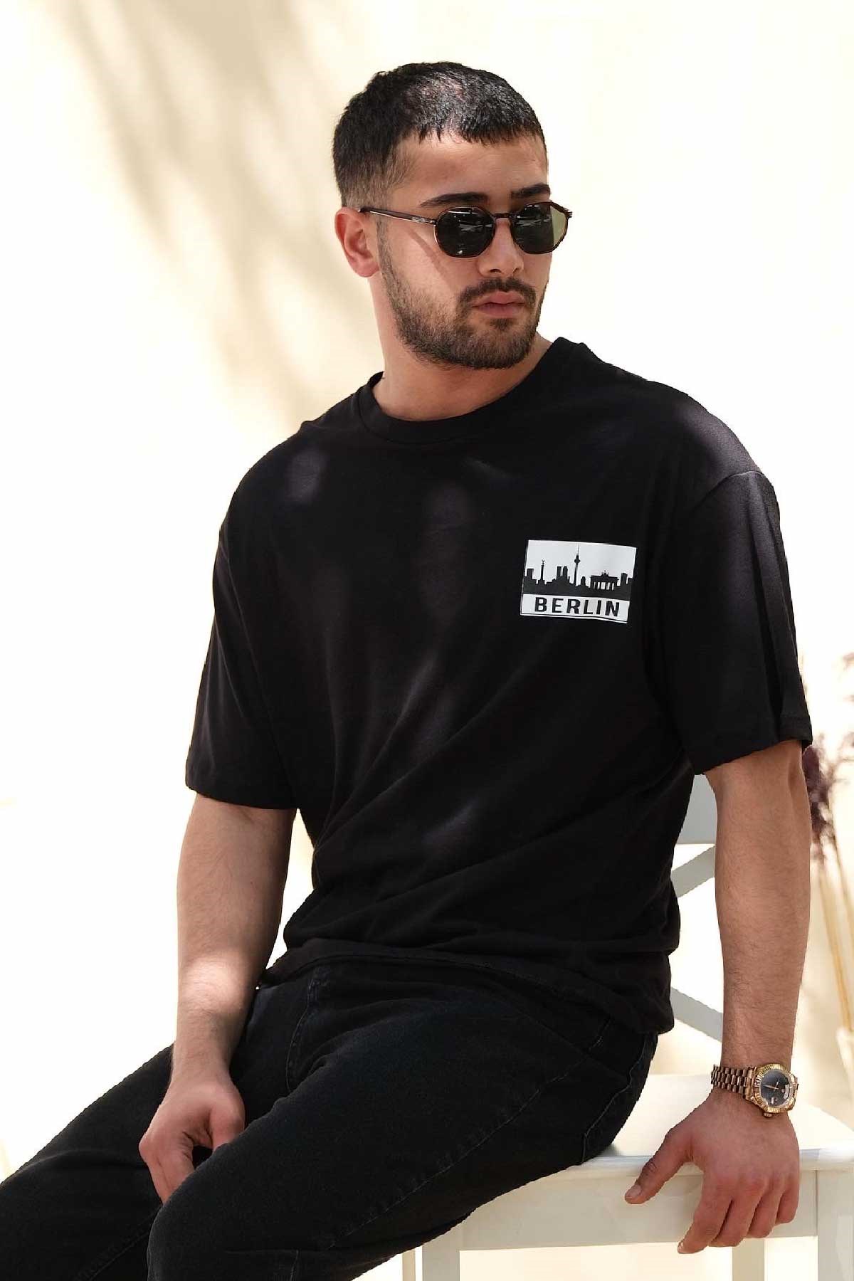 Oversize Siyah Berlin T-Shirt