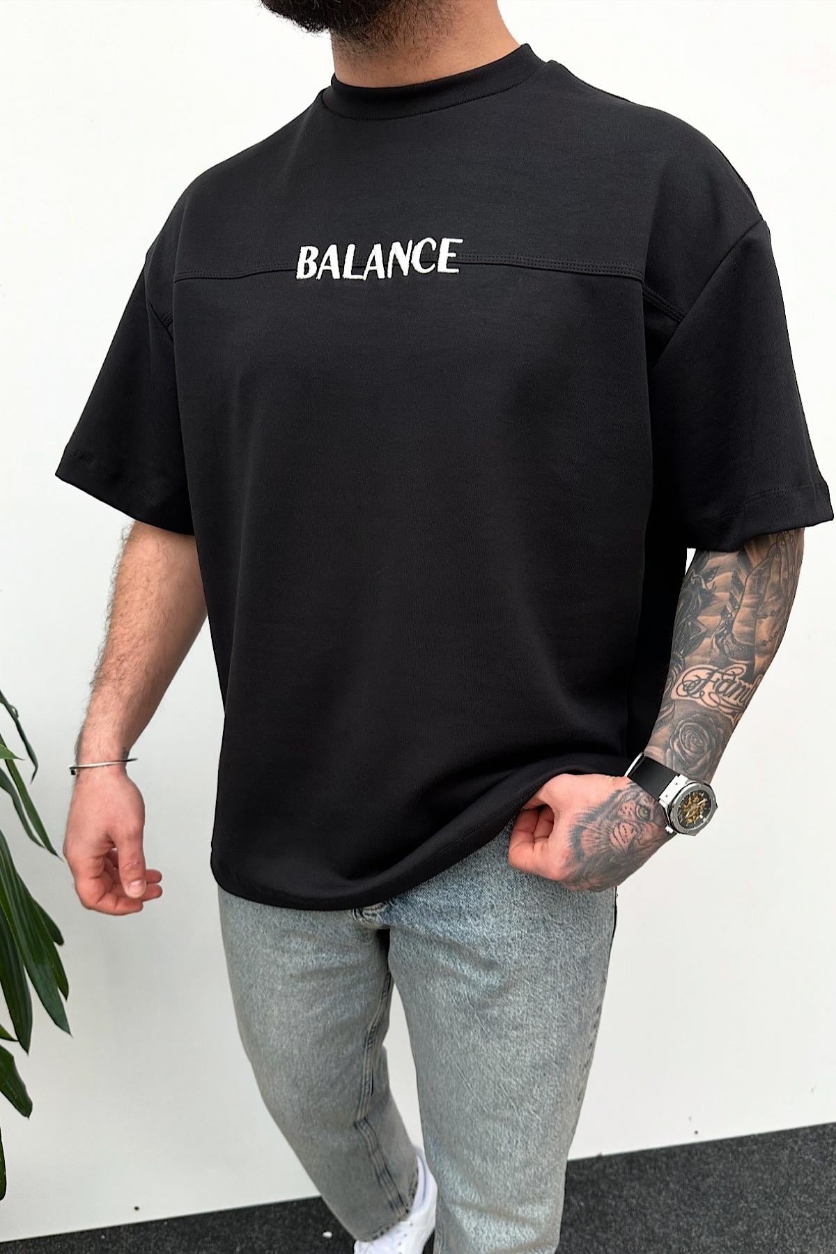 Siyah Balance T-Shirt