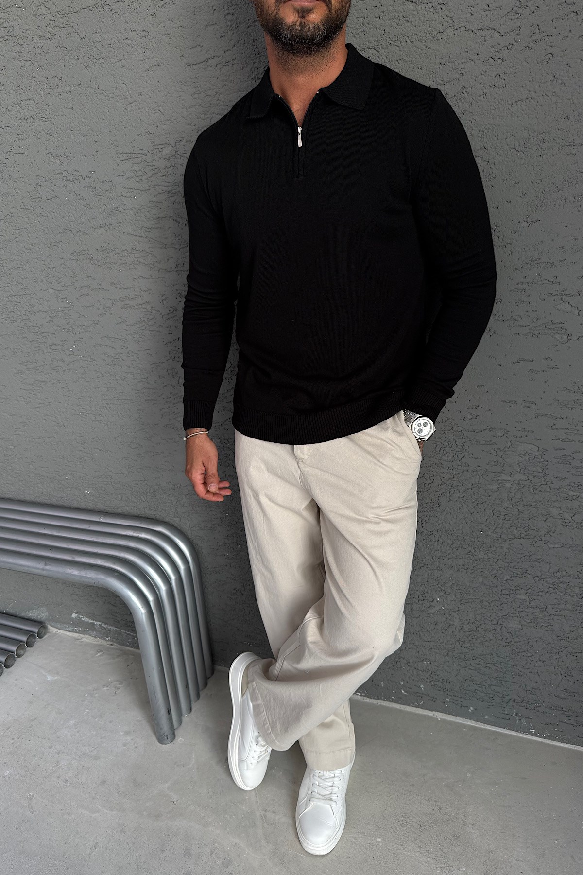 Siyah Fermuarlı Polo Yaka Triko 