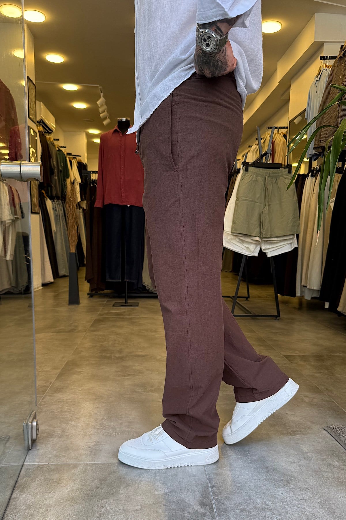 Yazlık İnce Kahverengi Gabardin Pantolon 