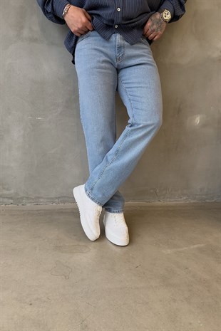 Açık Mavi Regular Kalıp Pantolon 