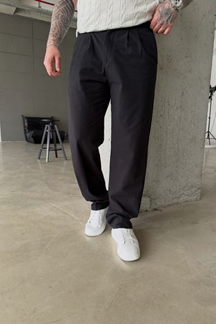 Siyah Pileli Keten Pantolon