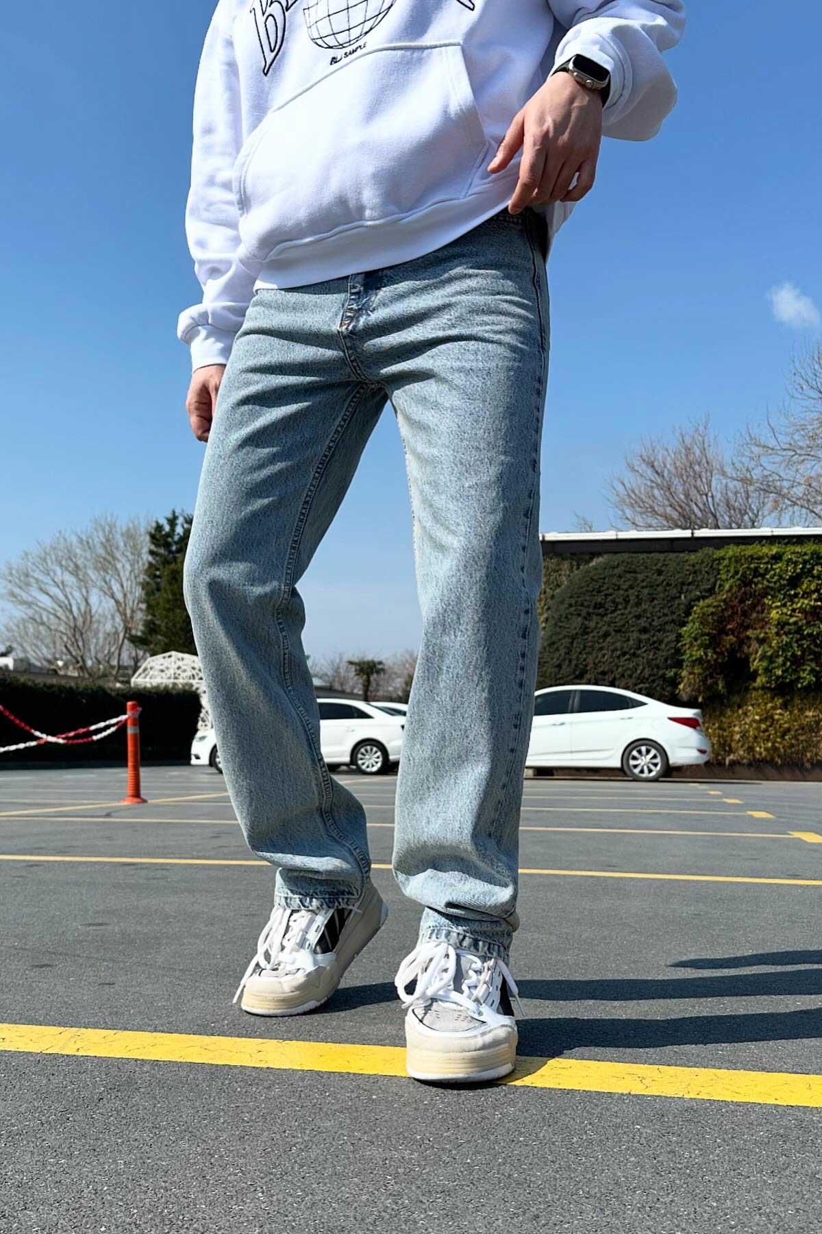 Açık Mavi Yıkamalı Baggy Jean