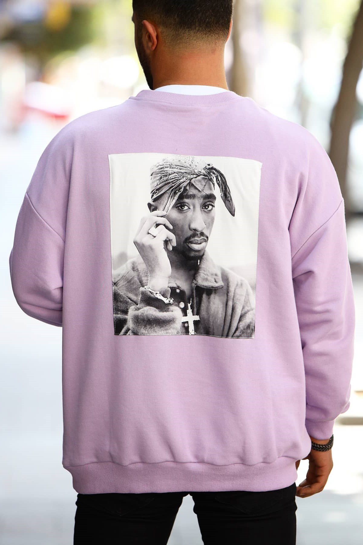 All Eyez On Me Sweatshirt Mor