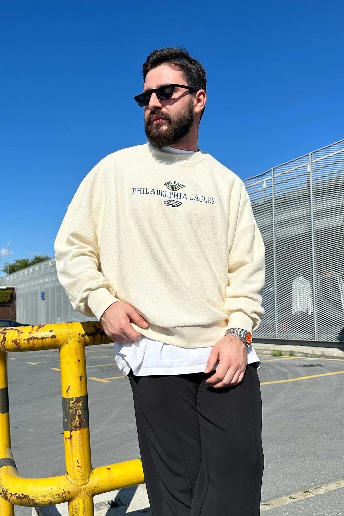 Bej Philadelphia Eagle Sweatshirt