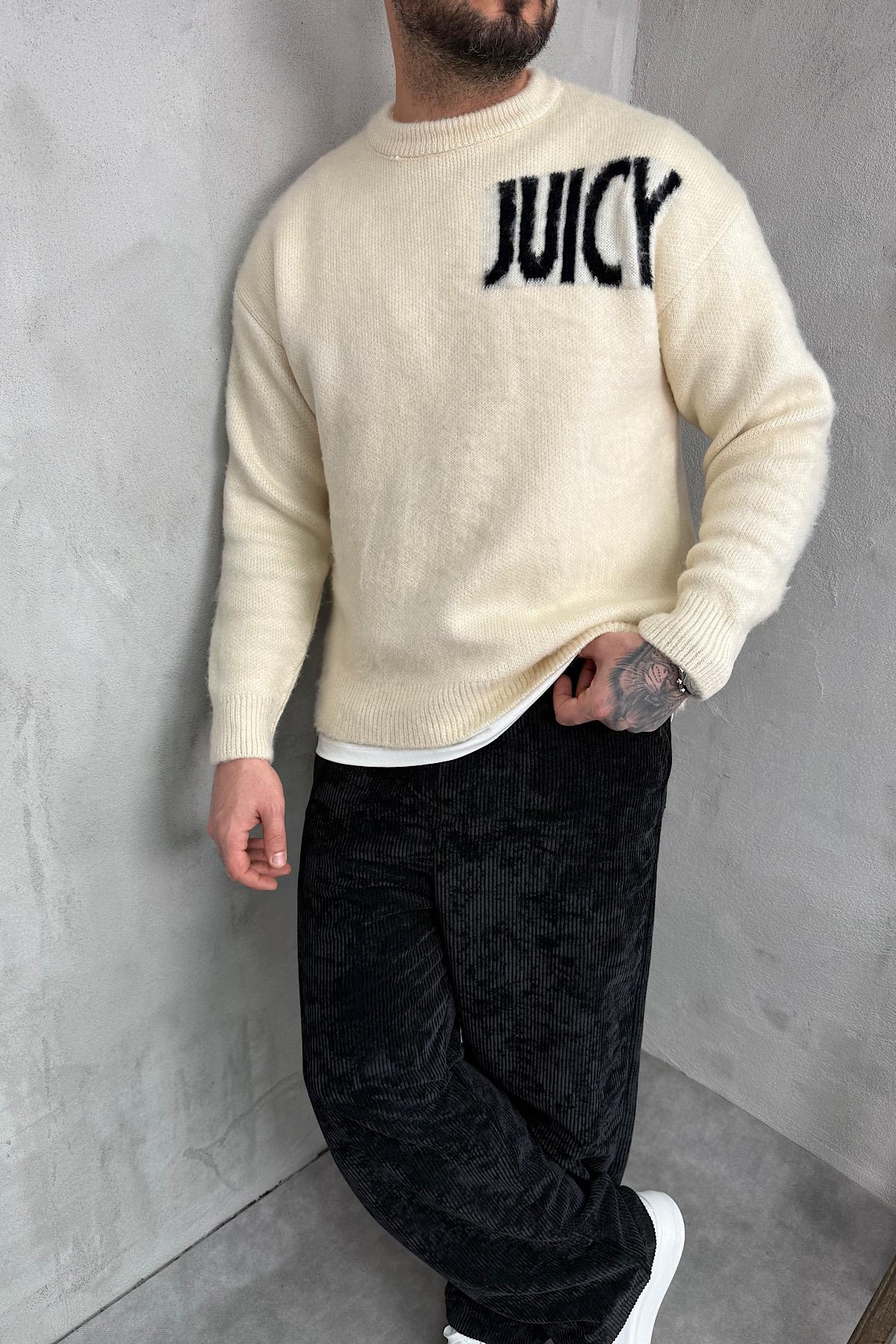 Bej Tüylü Baskılı Kazak