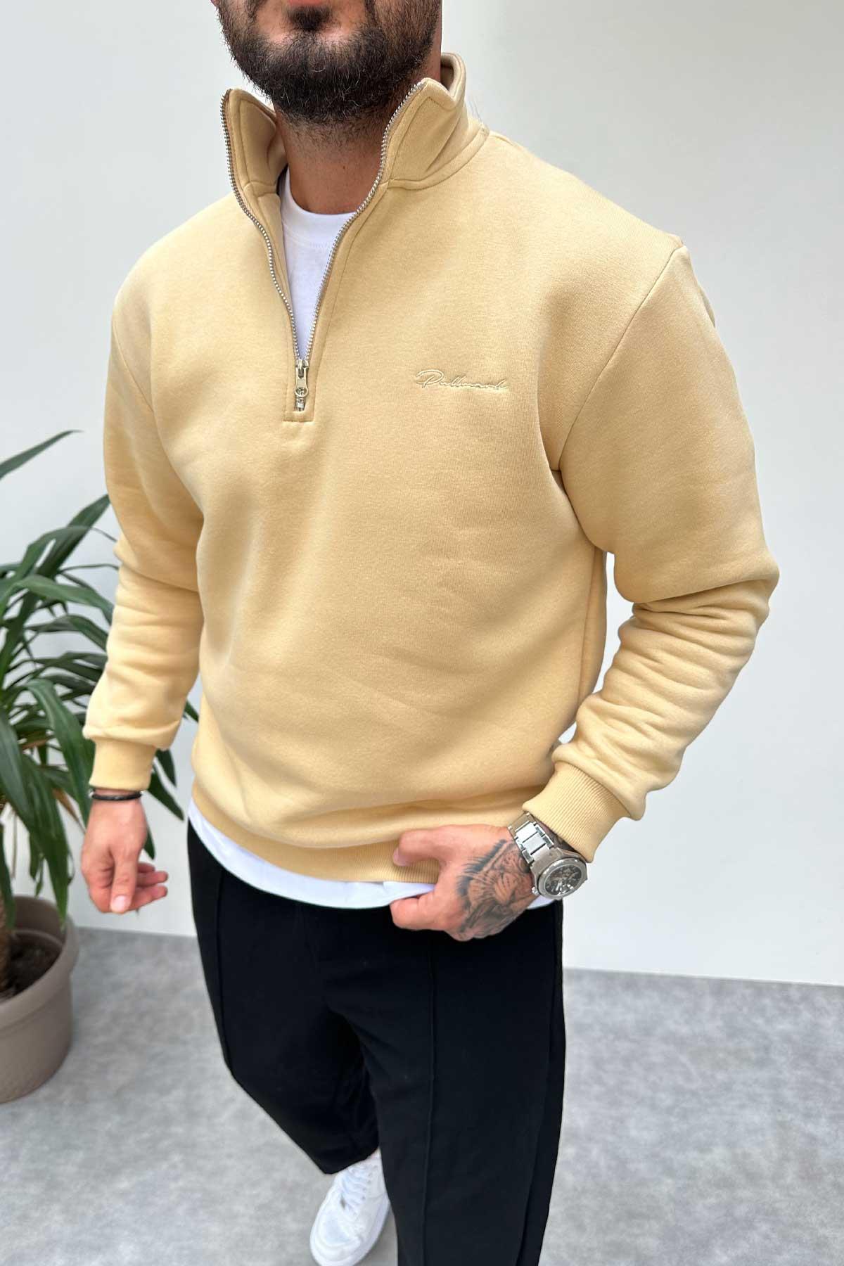 Bej Yarım Fermuarlı Nakışlı Sweatshirt
