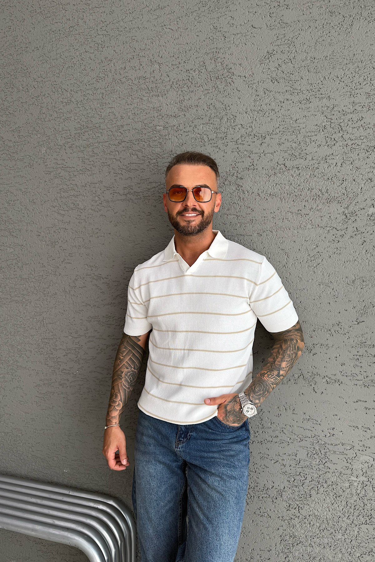 Beyaz Çizgili Polo Yaka Triko T-Shirt