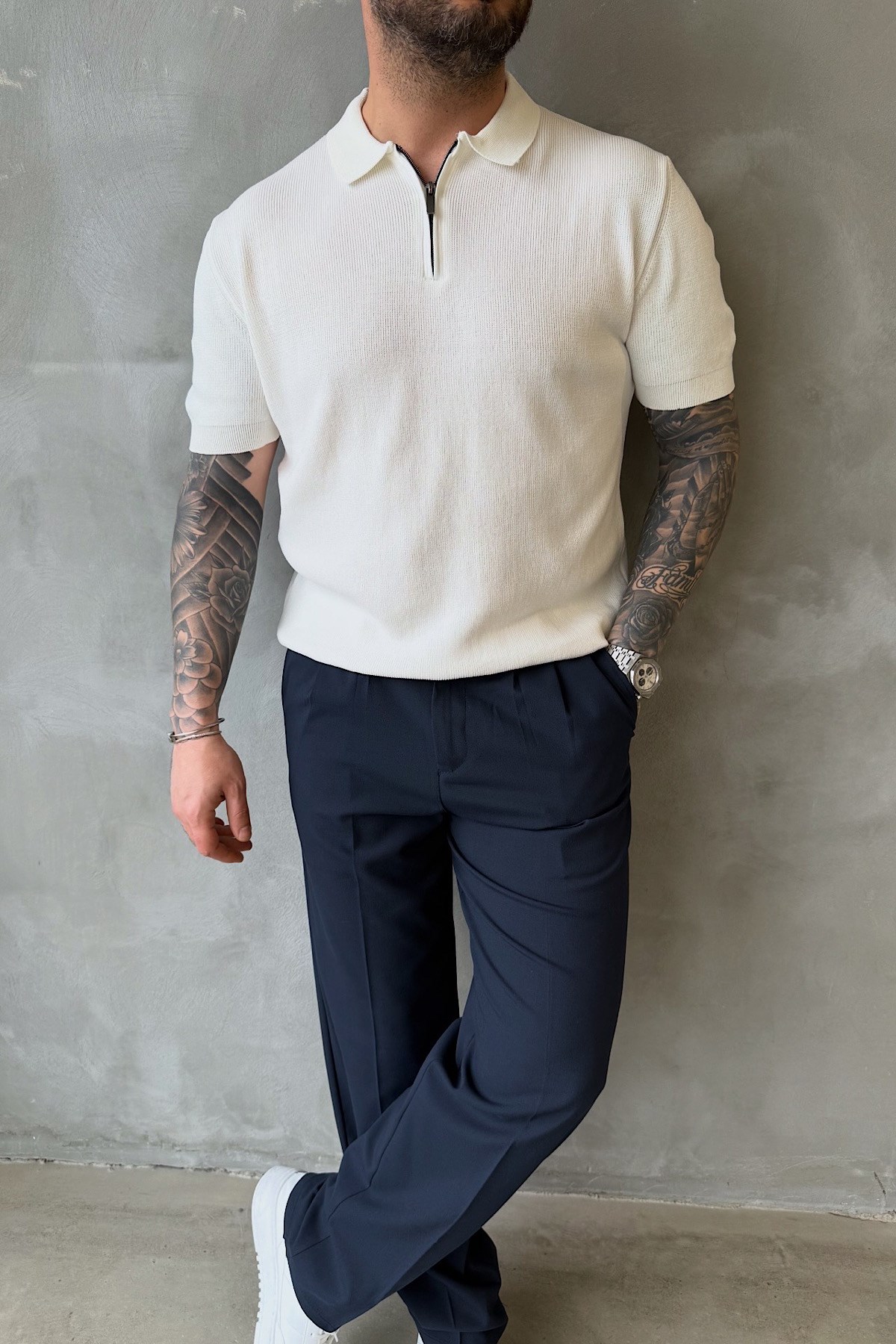 Beyaz Fermuarlı Polo Yaka T-Shirt