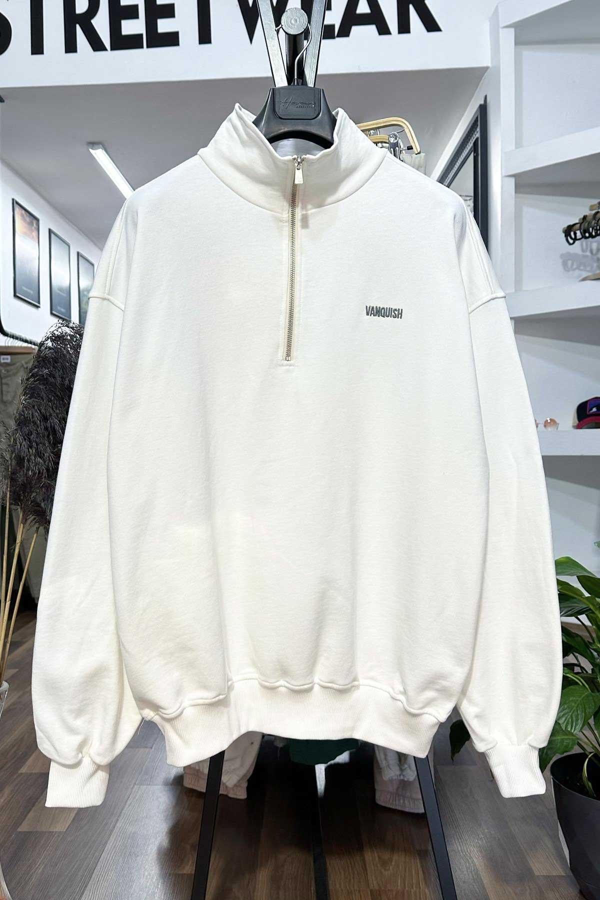 Beyaz Yakası Fermuarlı Bol Kalıp Sweatshirt