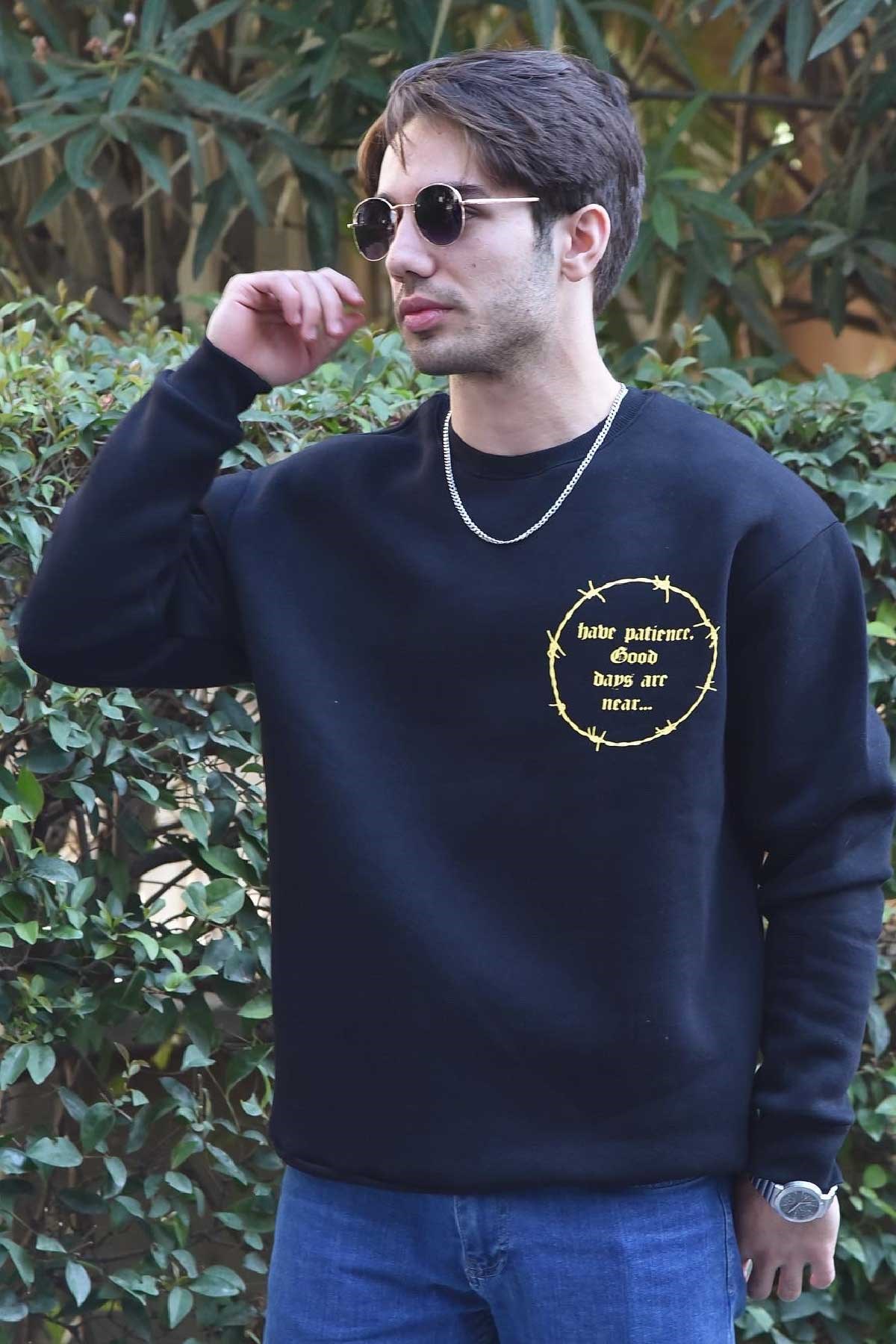 Bol Kalıp Siyah Sweatshirt
