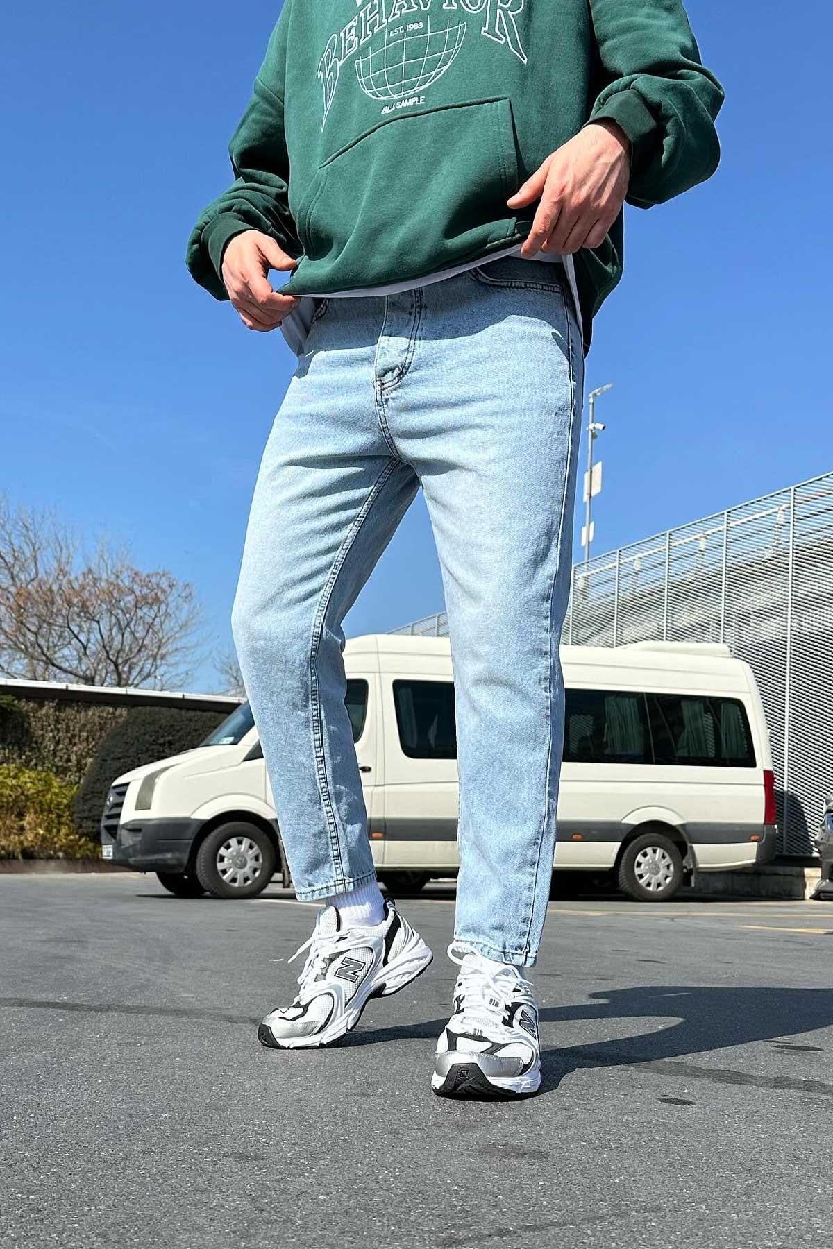 Buz Mazvisi Boyfriend Jean 
