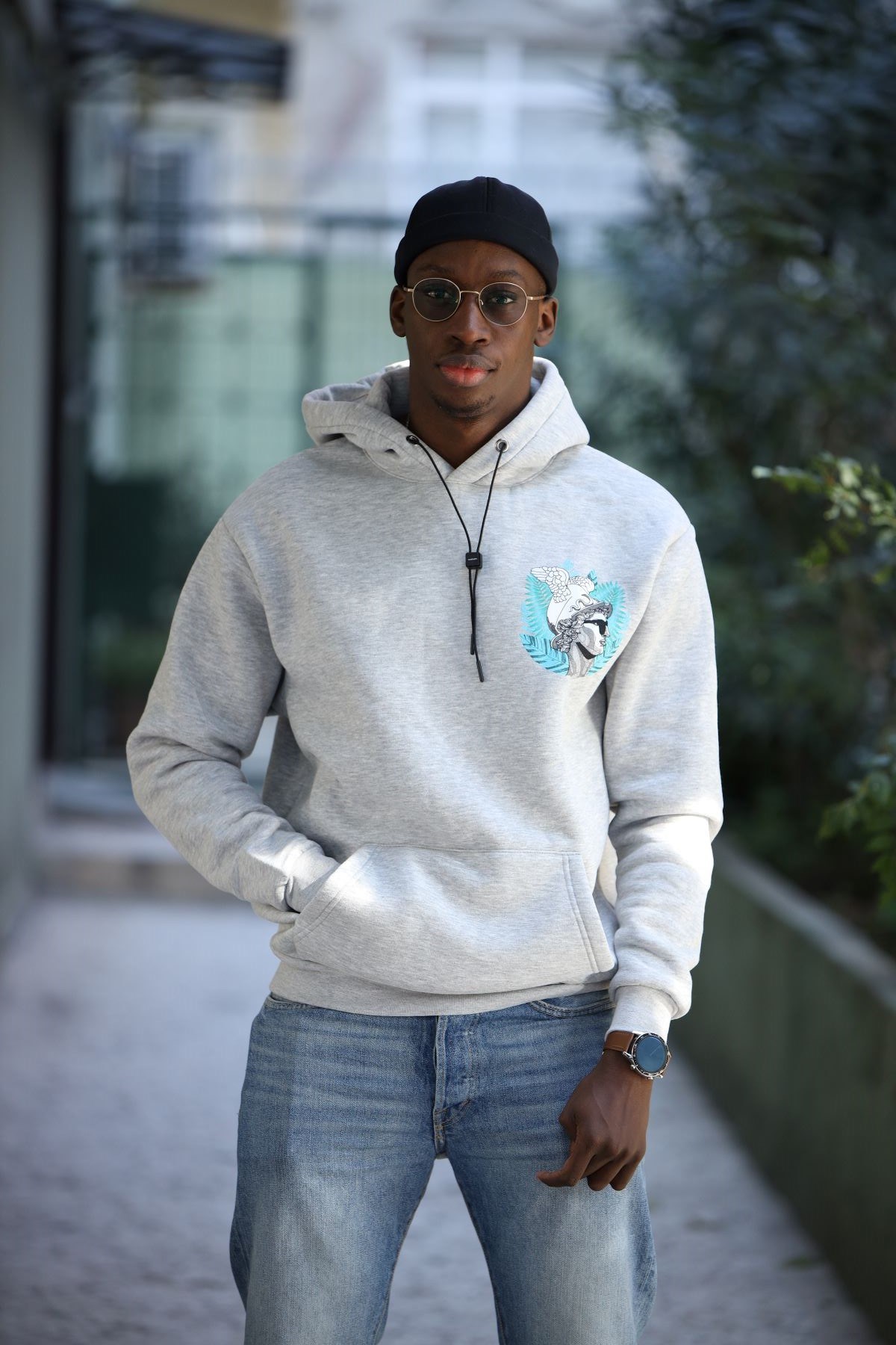 GÖZLÜKLÜ HEYKEL KAPÜŞONLU SWEATSHIRT GRİ