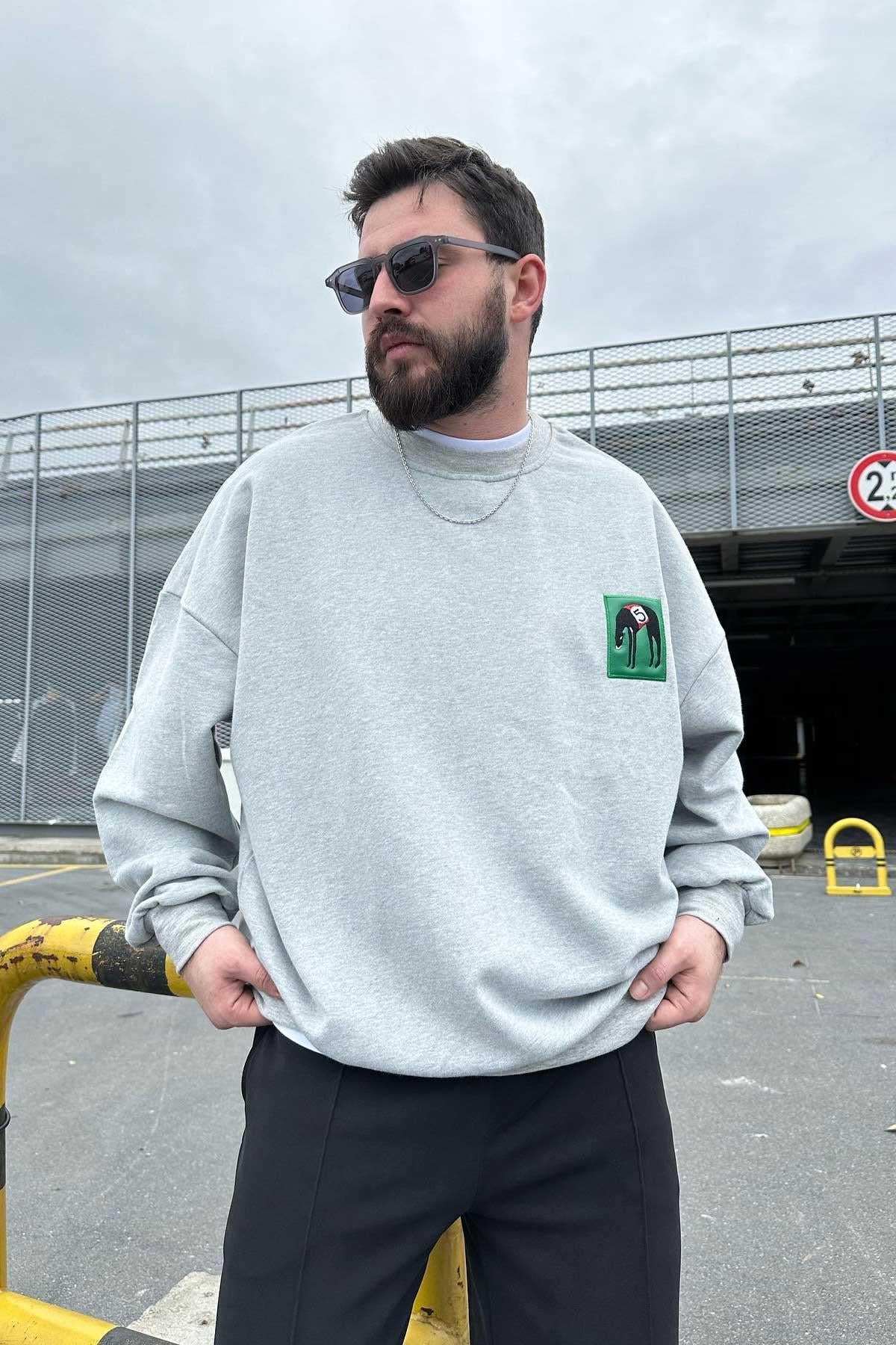 Gri Rahat Kalıp Sweat