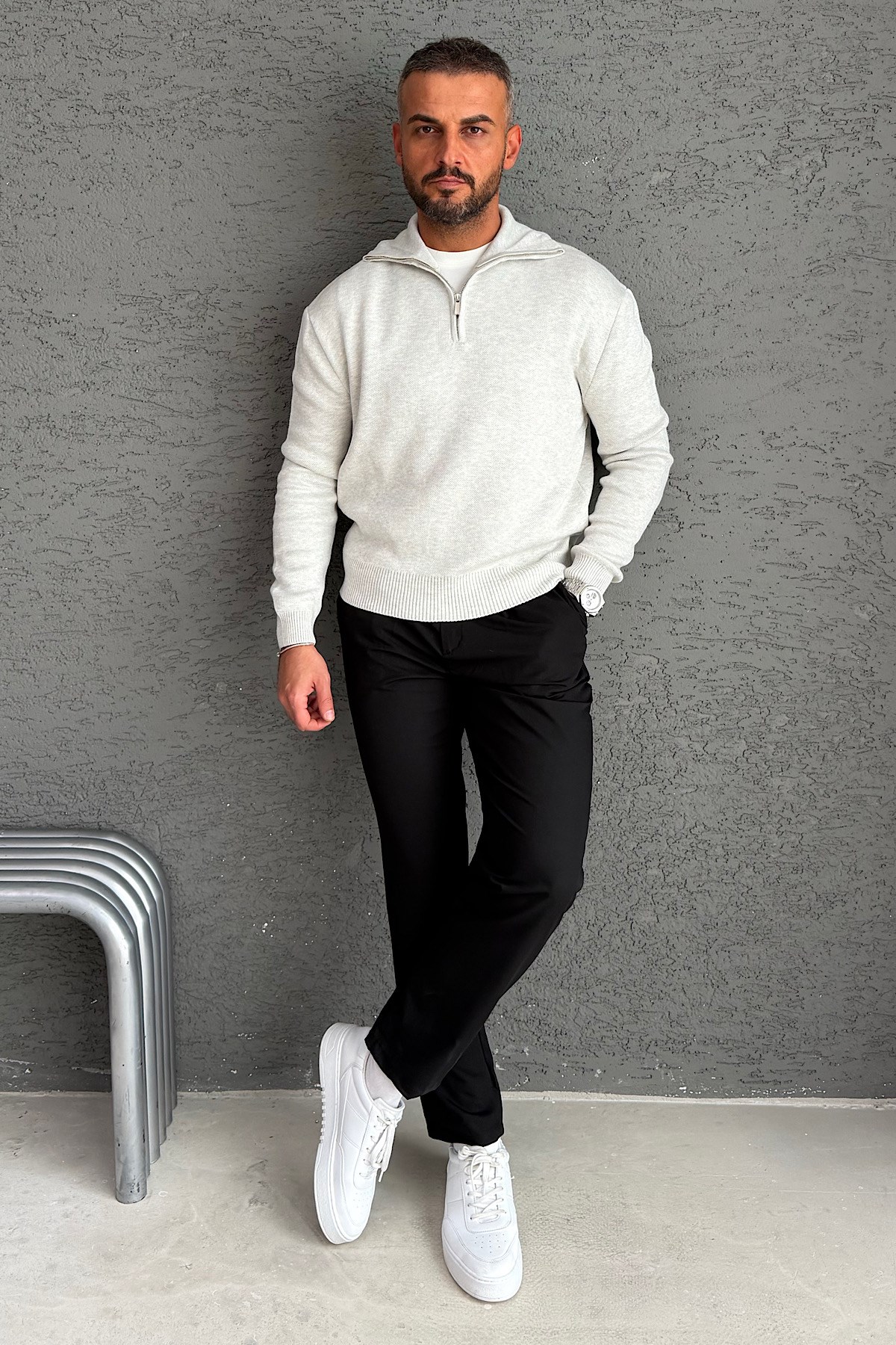 Gri Yarım Fermuarlı Basic Sweatshirt