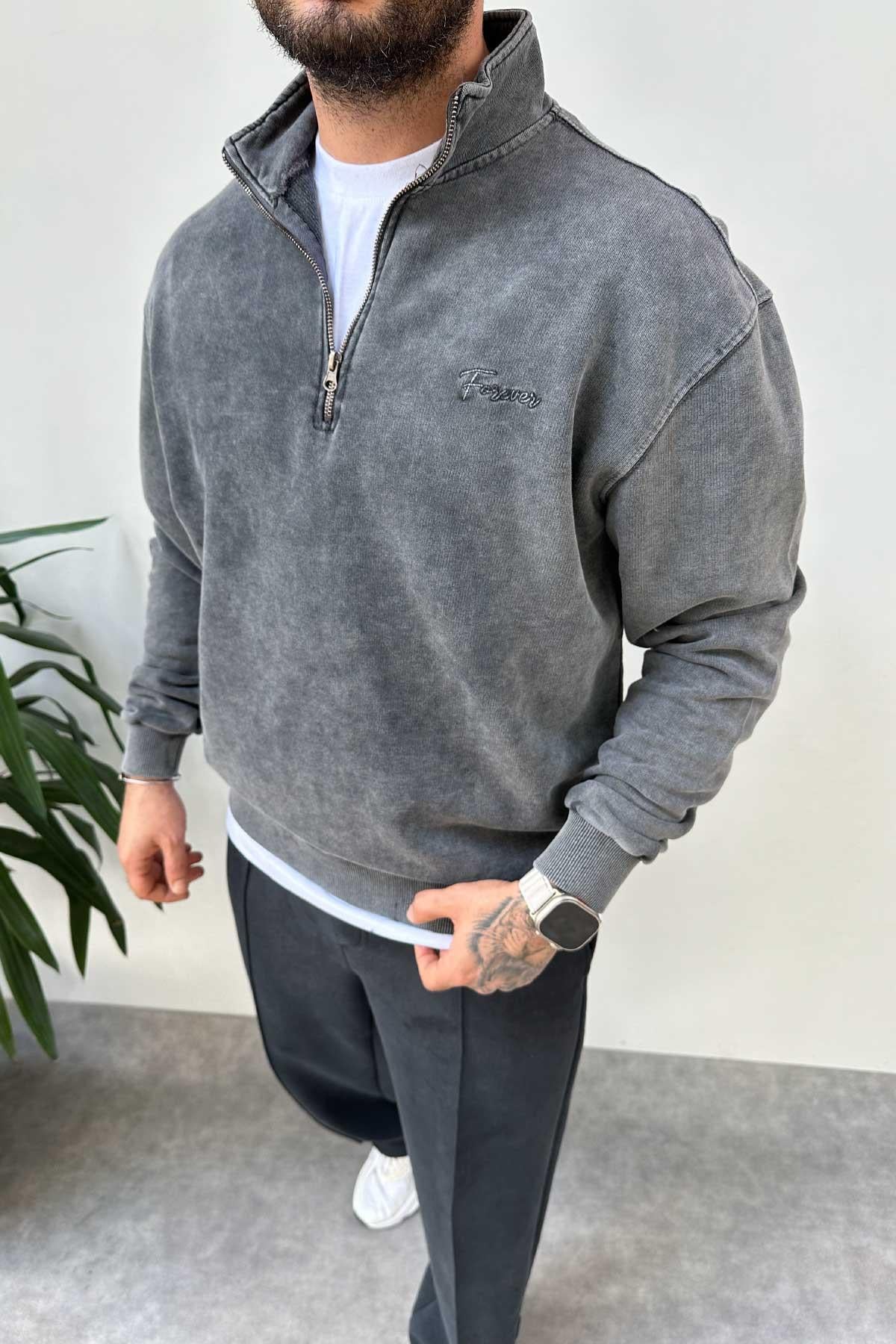 Gri Yıkamalı Yarım Fermuarlı Oversize Sweatshirt