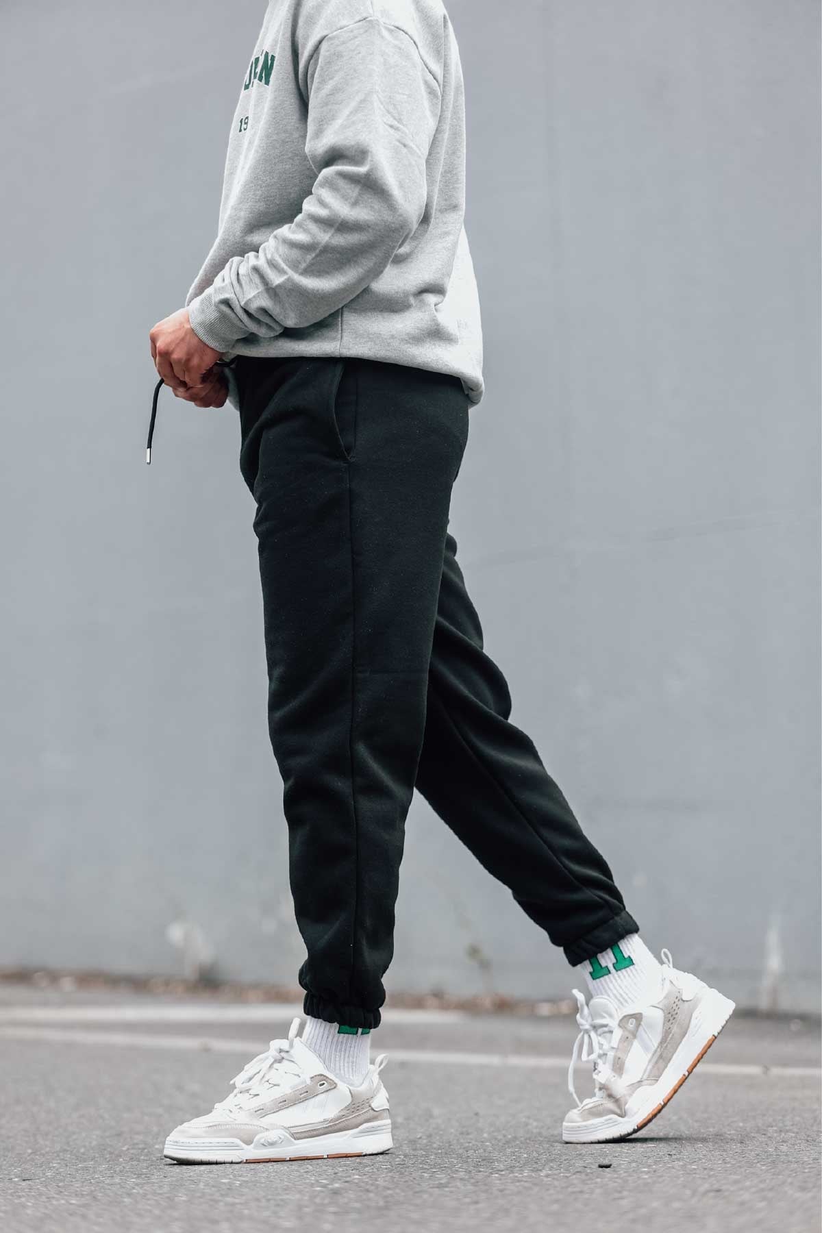 Hafif Oversize Siyah Eşofman