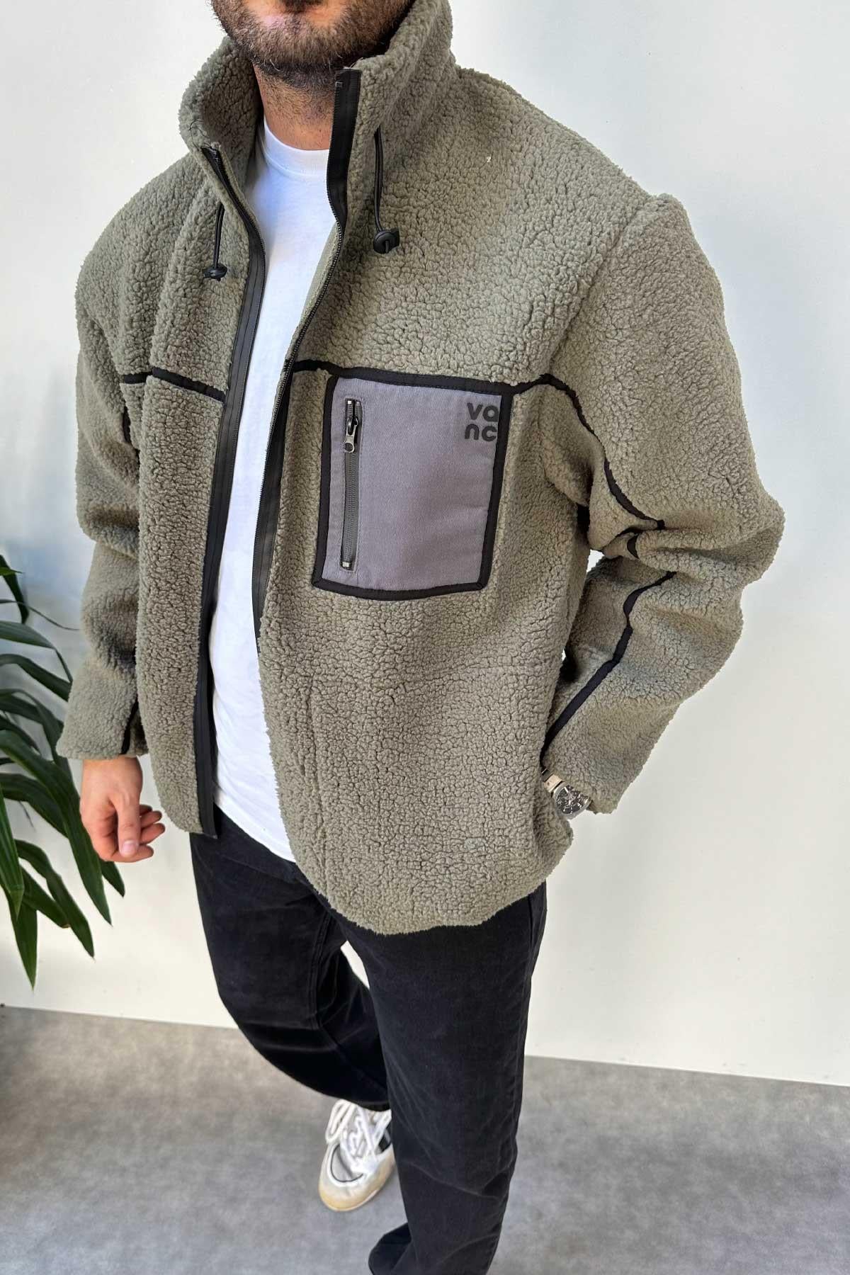 Haki Detaylı Oversize Peluş