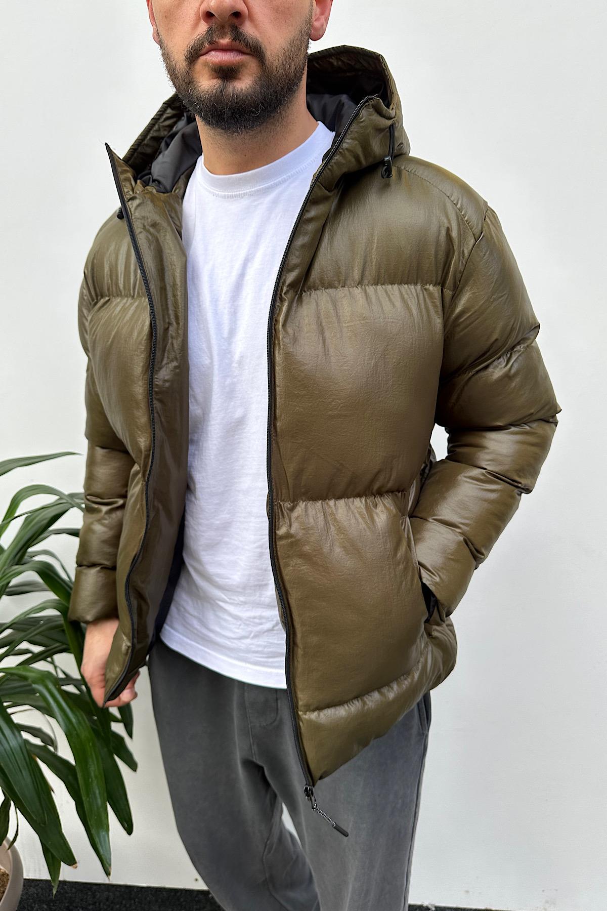 Haki Kapşonlu Şişme Mont