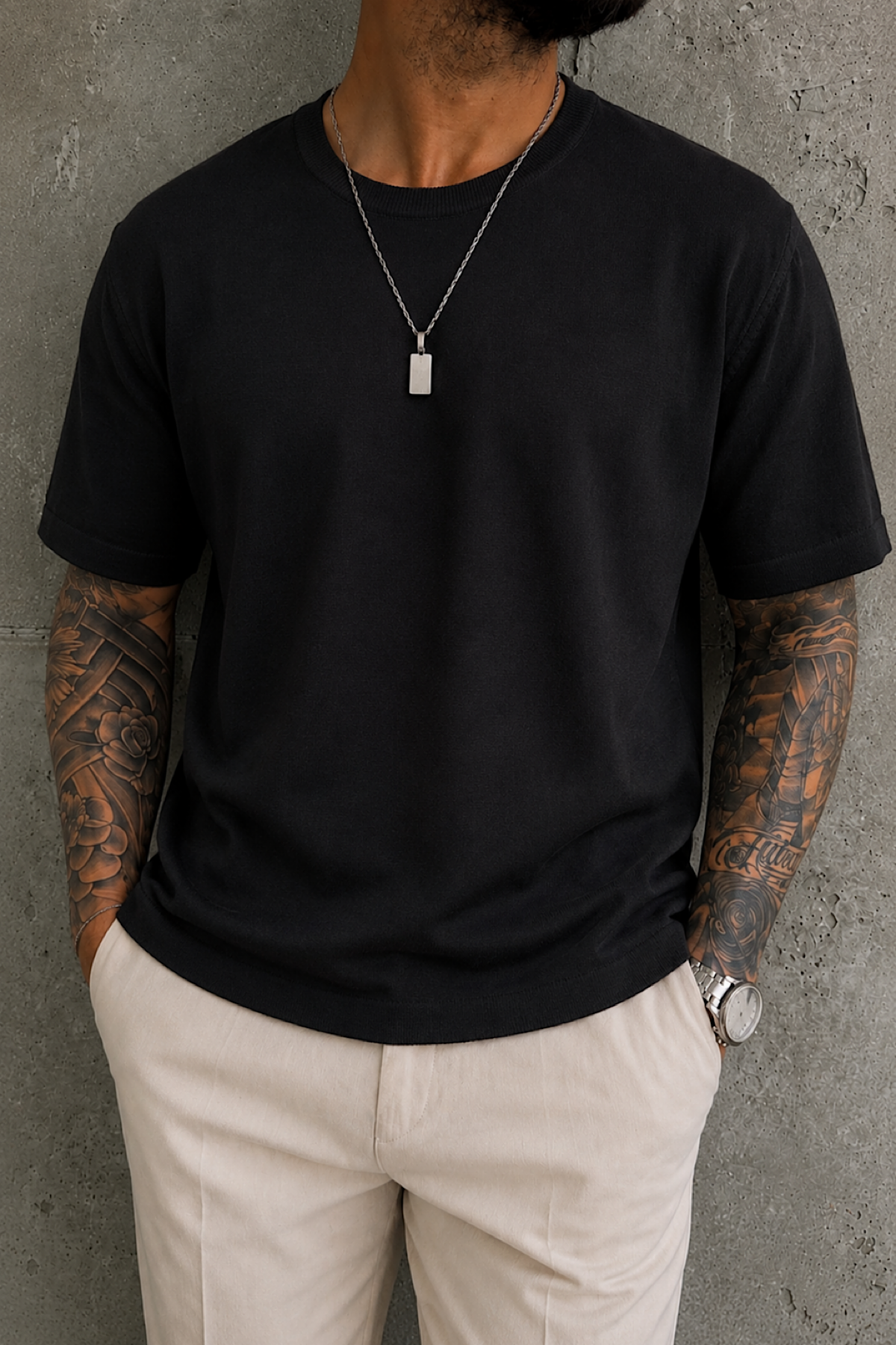 İnce Siyah Triko T-Shirt