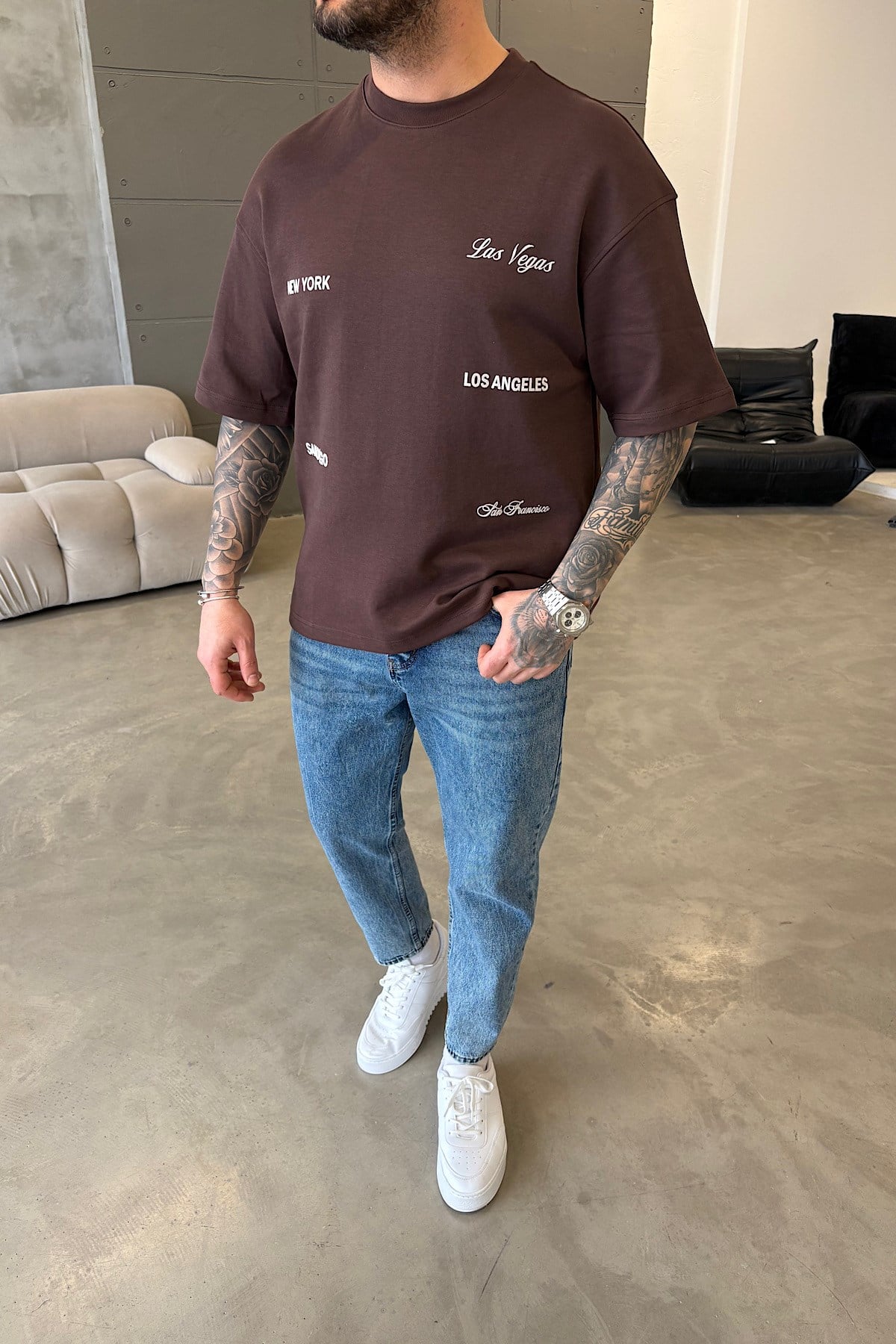Kahve Rengi Yazı Detaylı T-Shirt