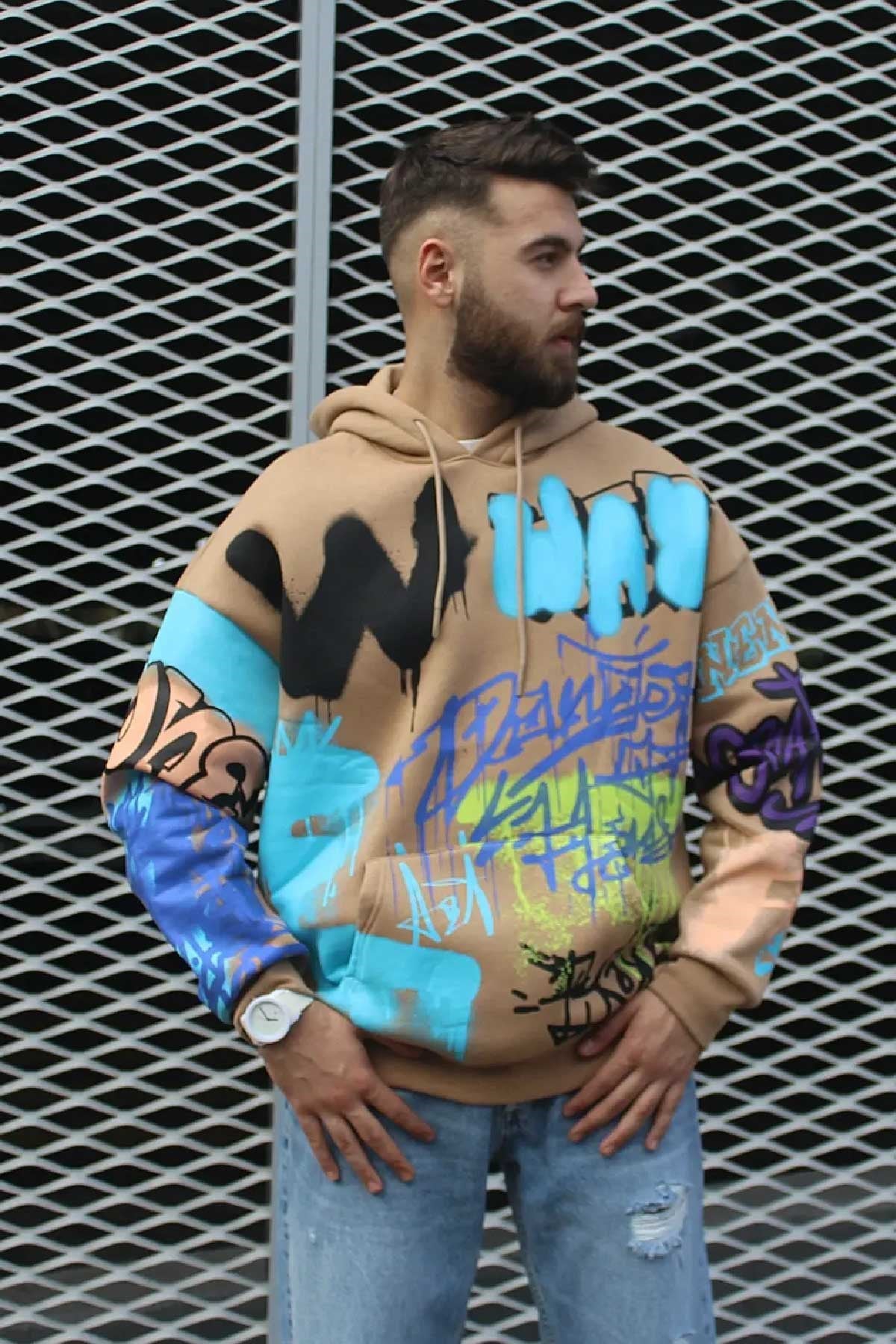 Kapşonlu Renkli Sweatshirt