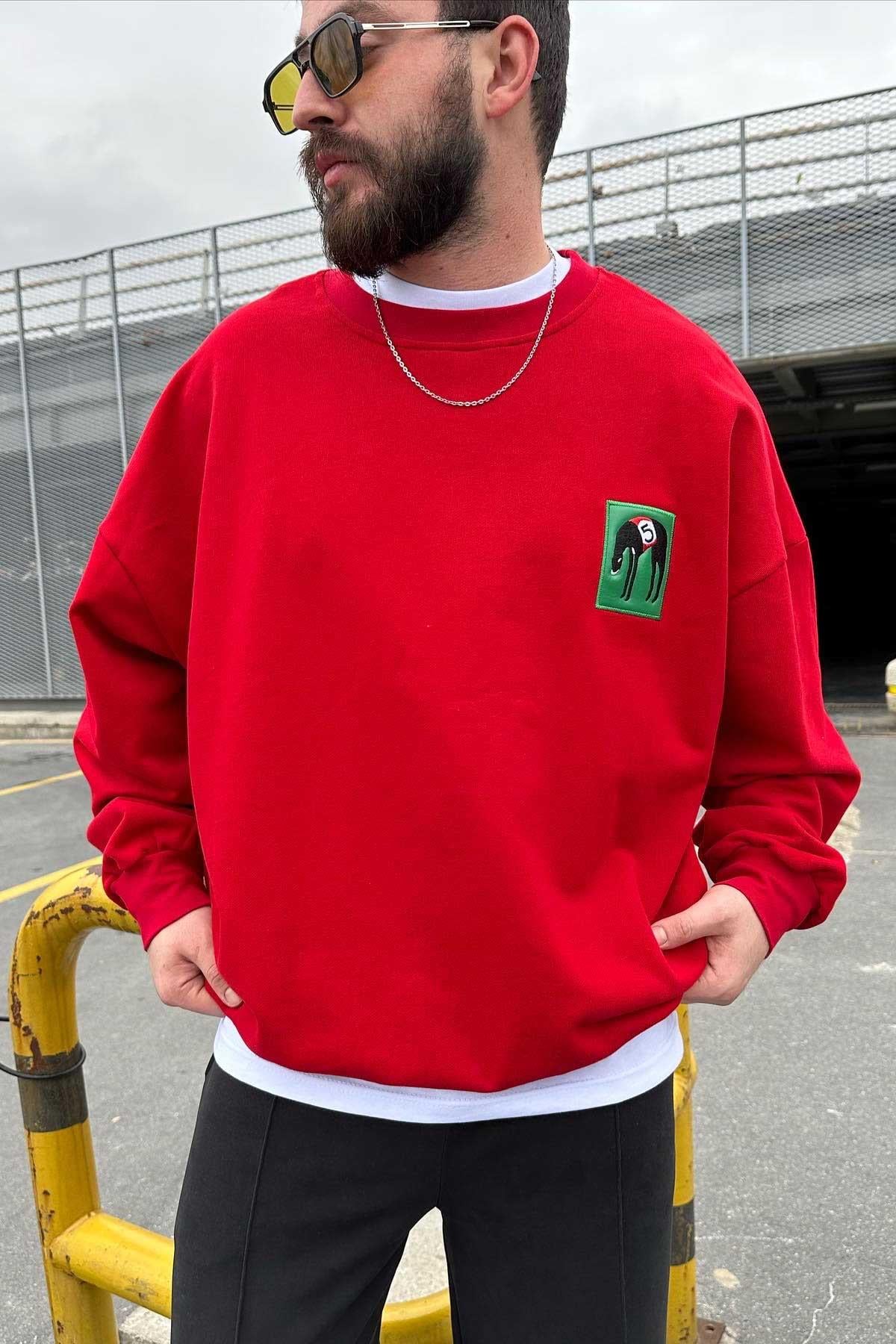 Kırmızı Ufak Baskılı Sweat