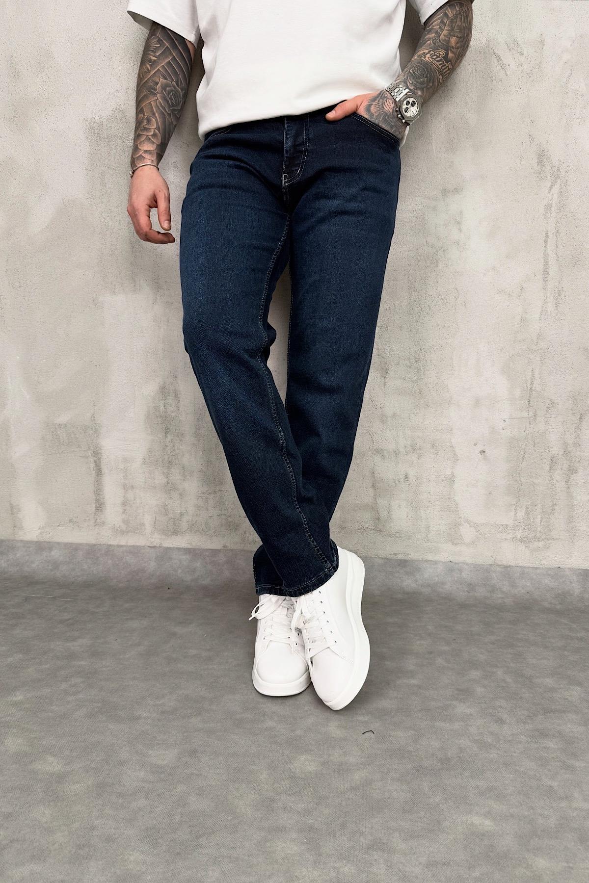 Lacivert Yıkamalı Regular Fit Jean