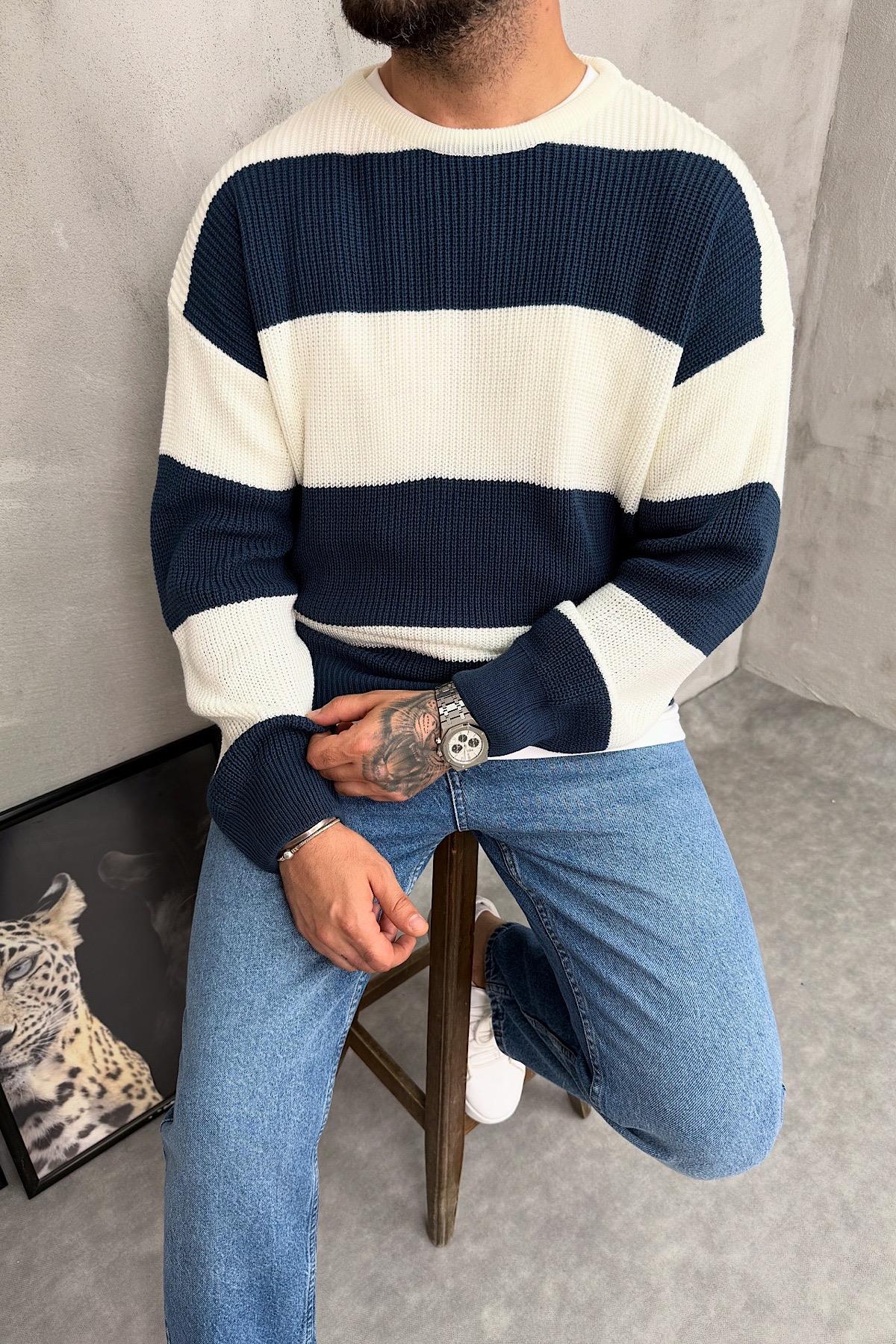 Mavi&Beyaz Parçalı Oversize Triko 