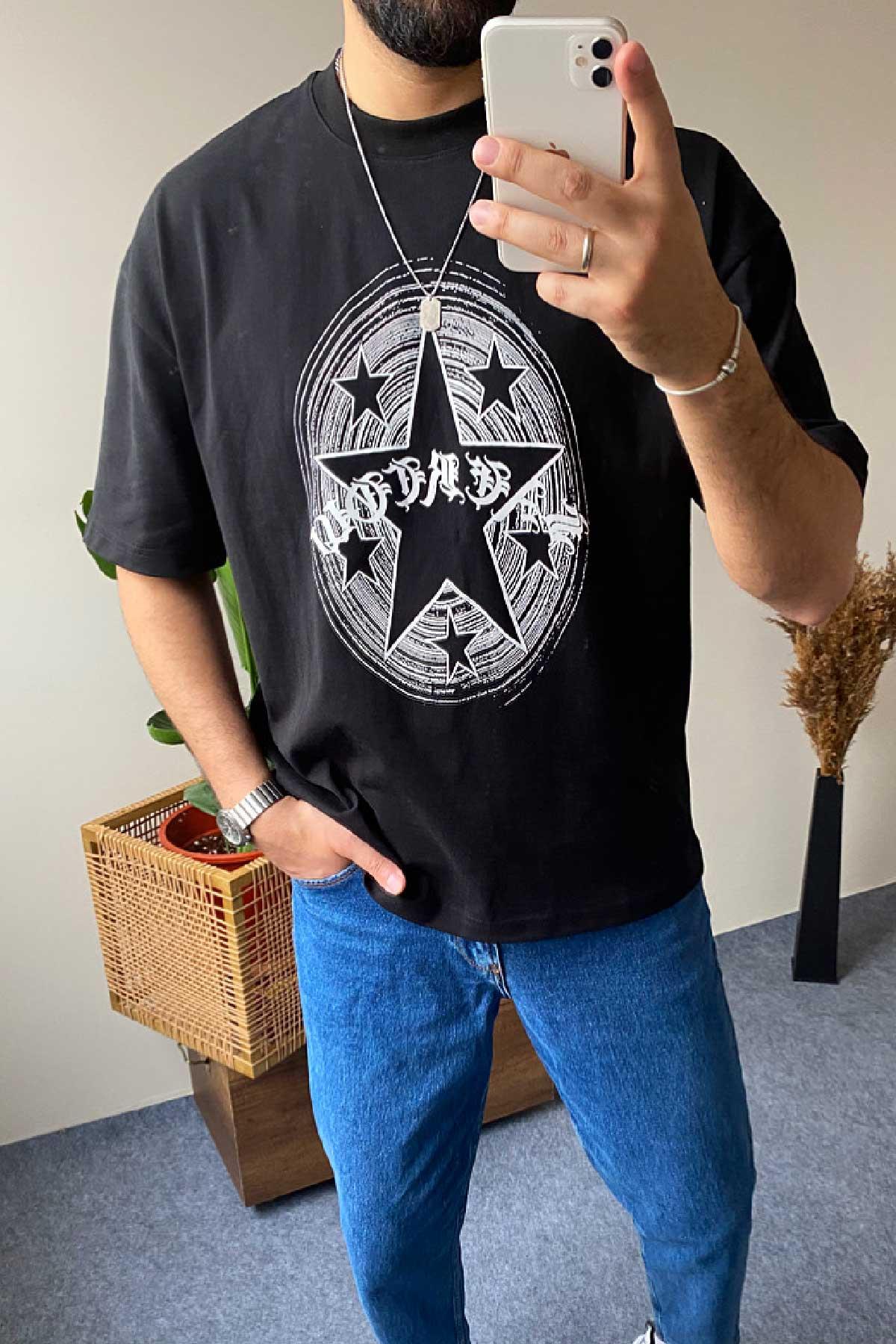 Önü Baskılı Siyah T-Shirt