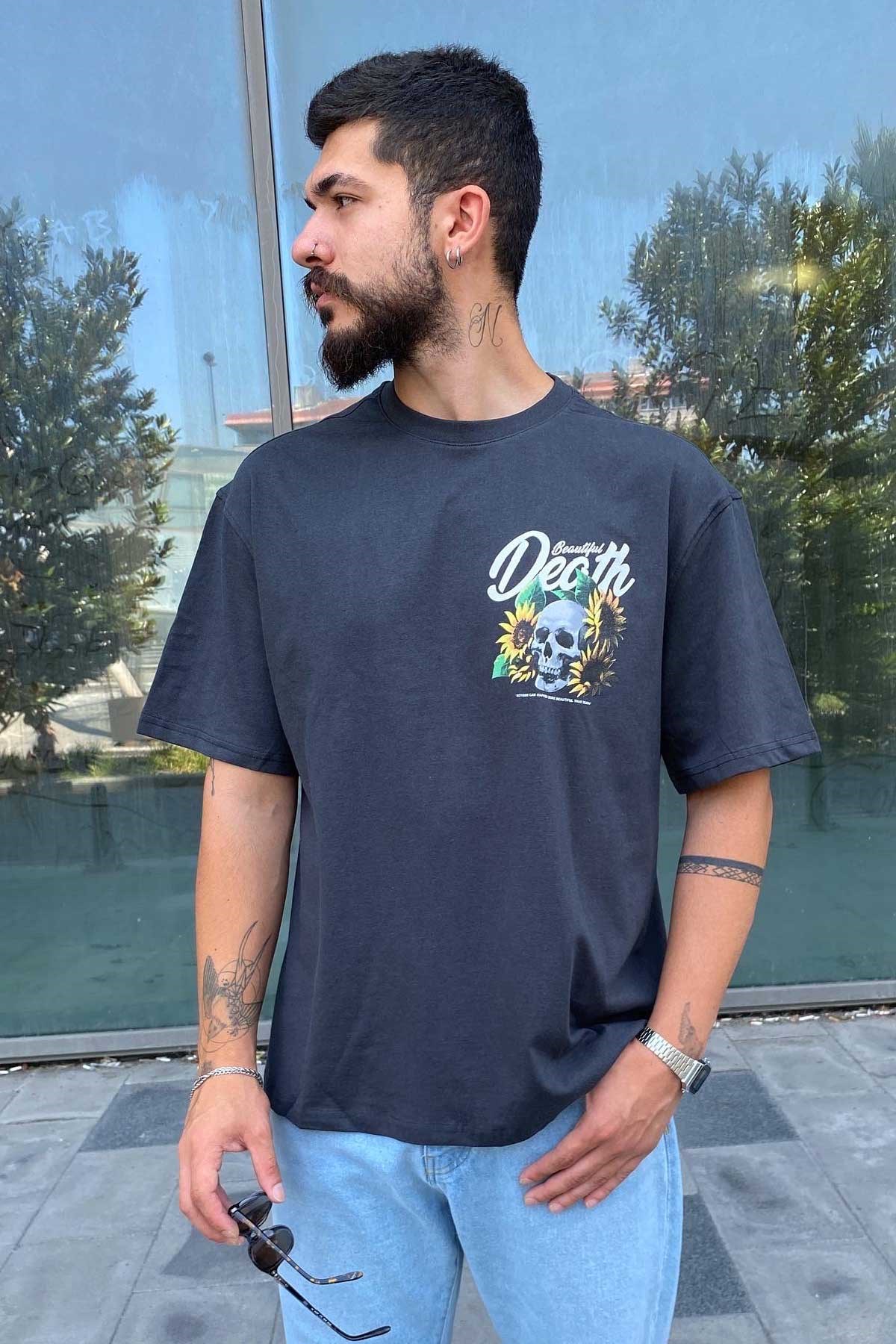 Oversize Beautiful Death T-Shirt