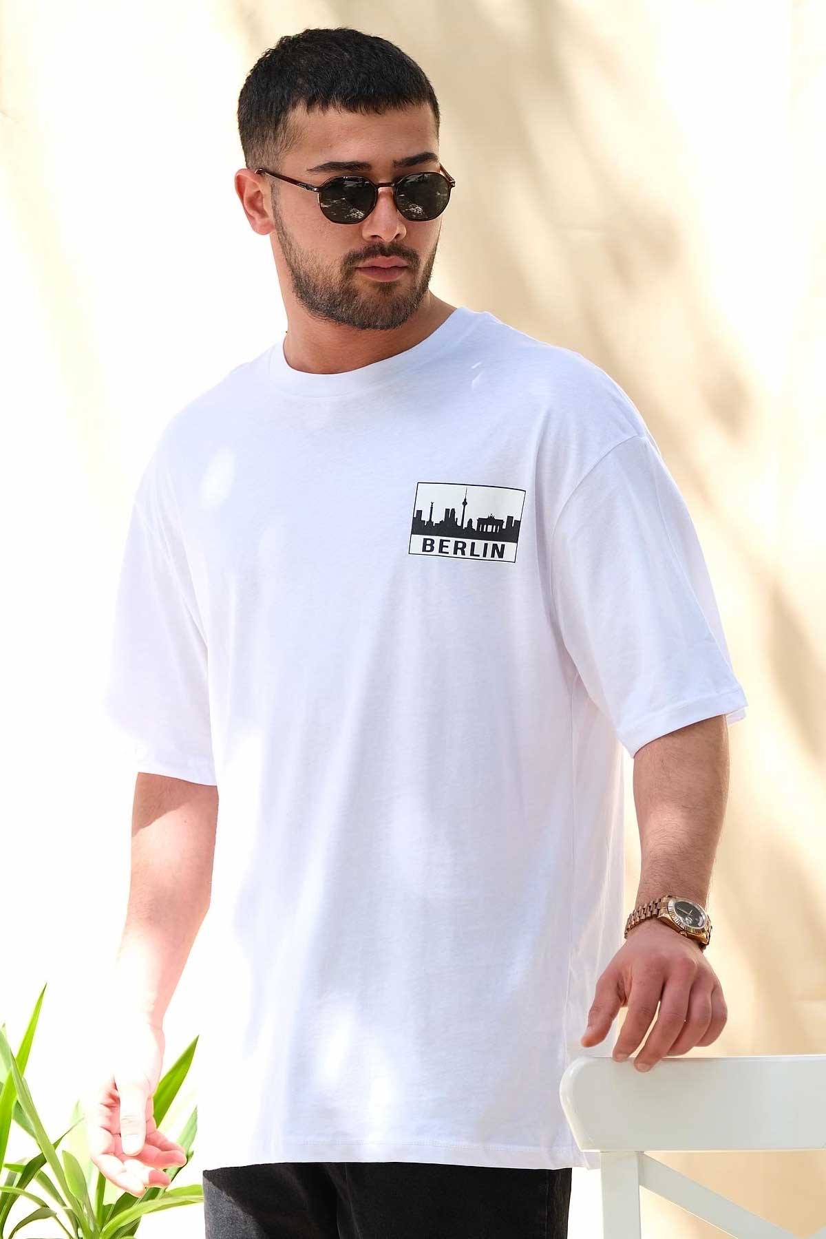 Oversize Berlin Beyaz T-Shirt